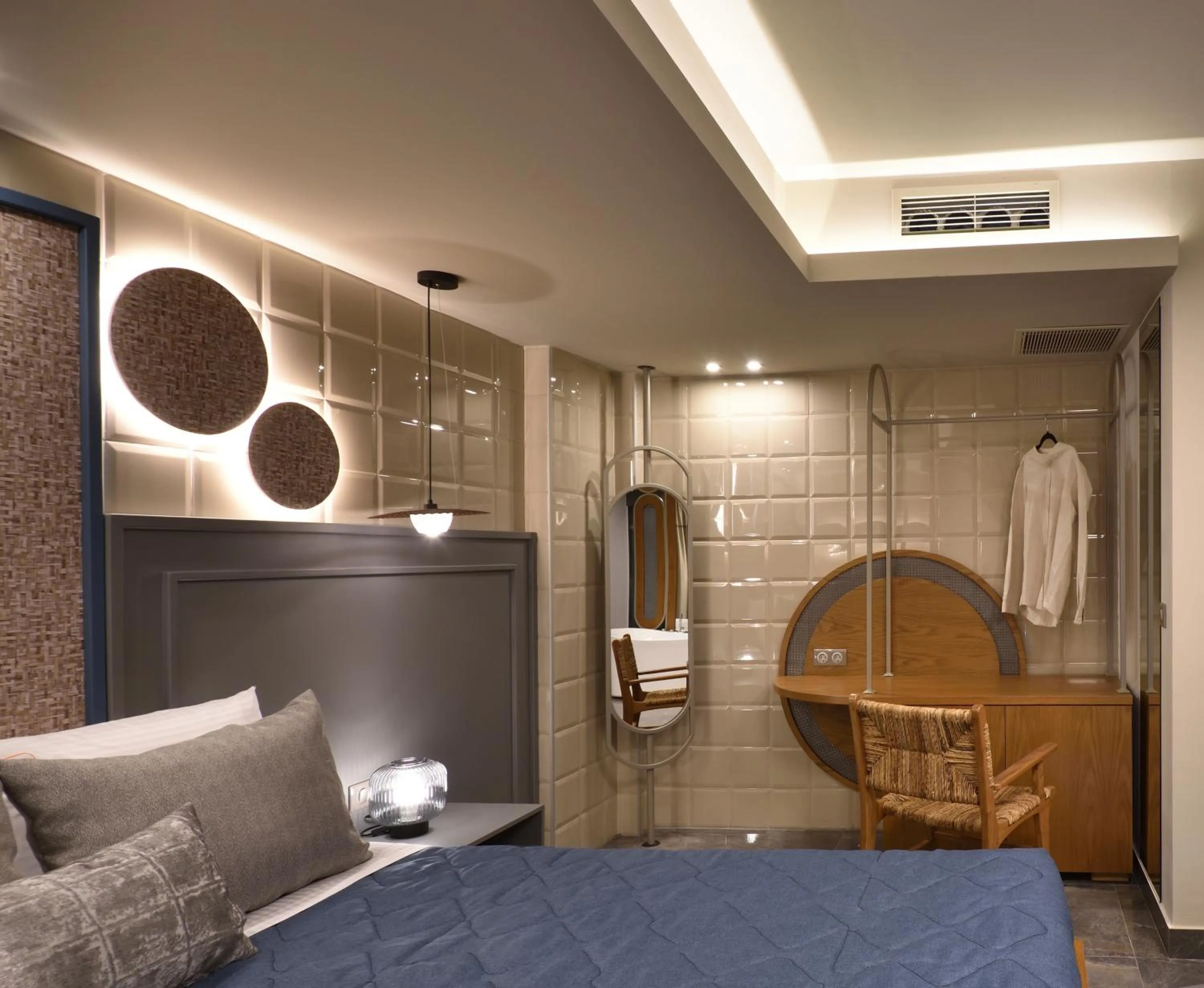 Bedroom, Bed in CORYLUS Luxury Rooms & Suites