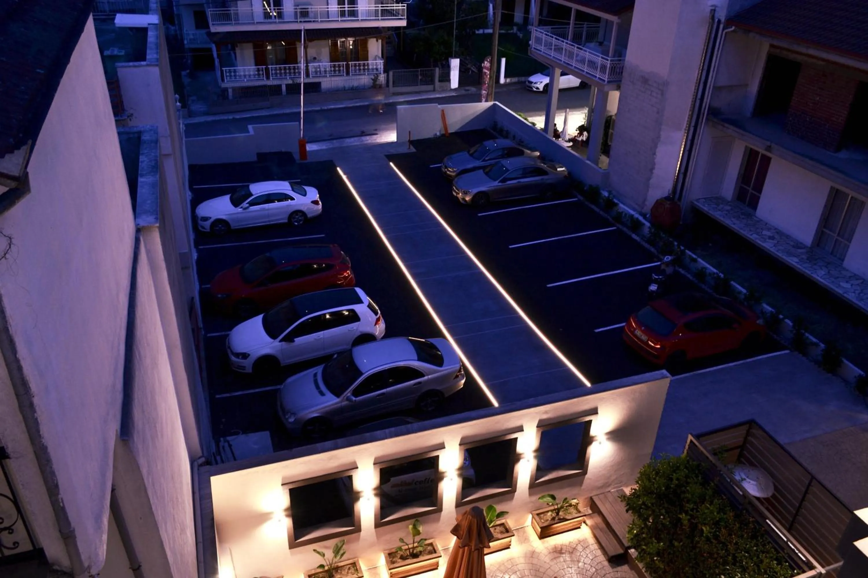 CORYLUS Luxury Rooms & Suites