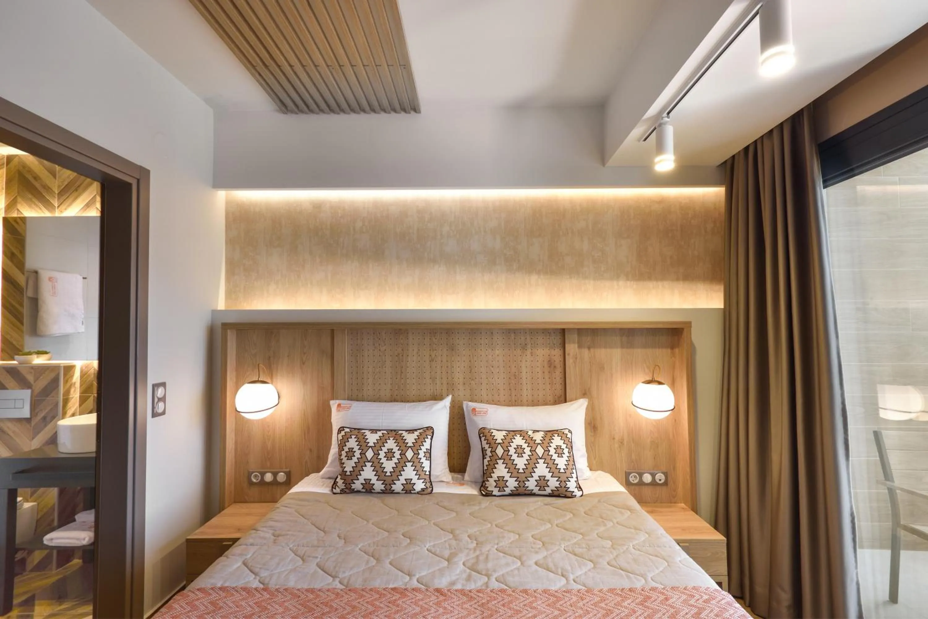 Photo of the whole room, Bed in CORYLUS Luxury Rooms & Suites