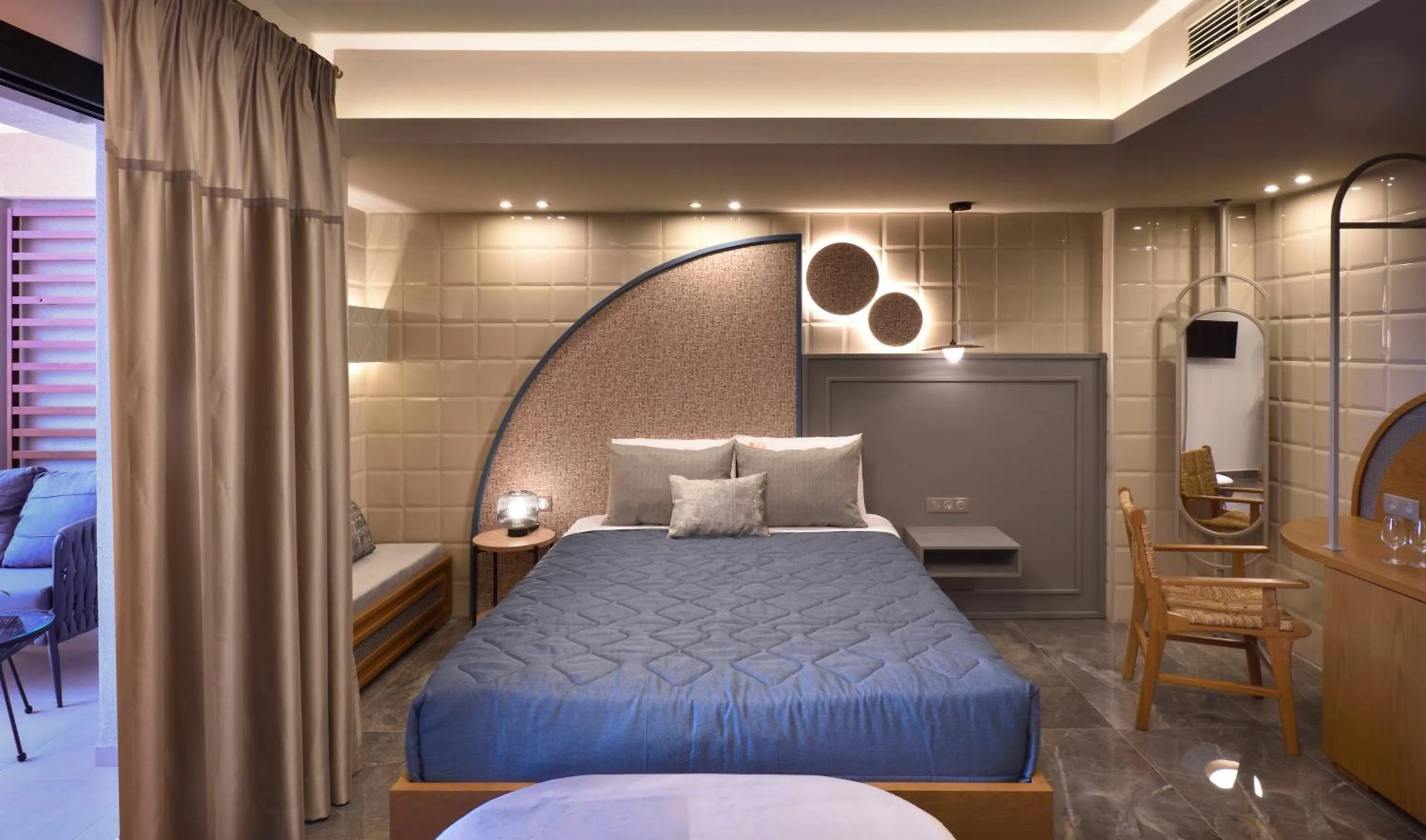 Photo of the whole room, Bed in CORYLUS Luxury Rooms & Suites