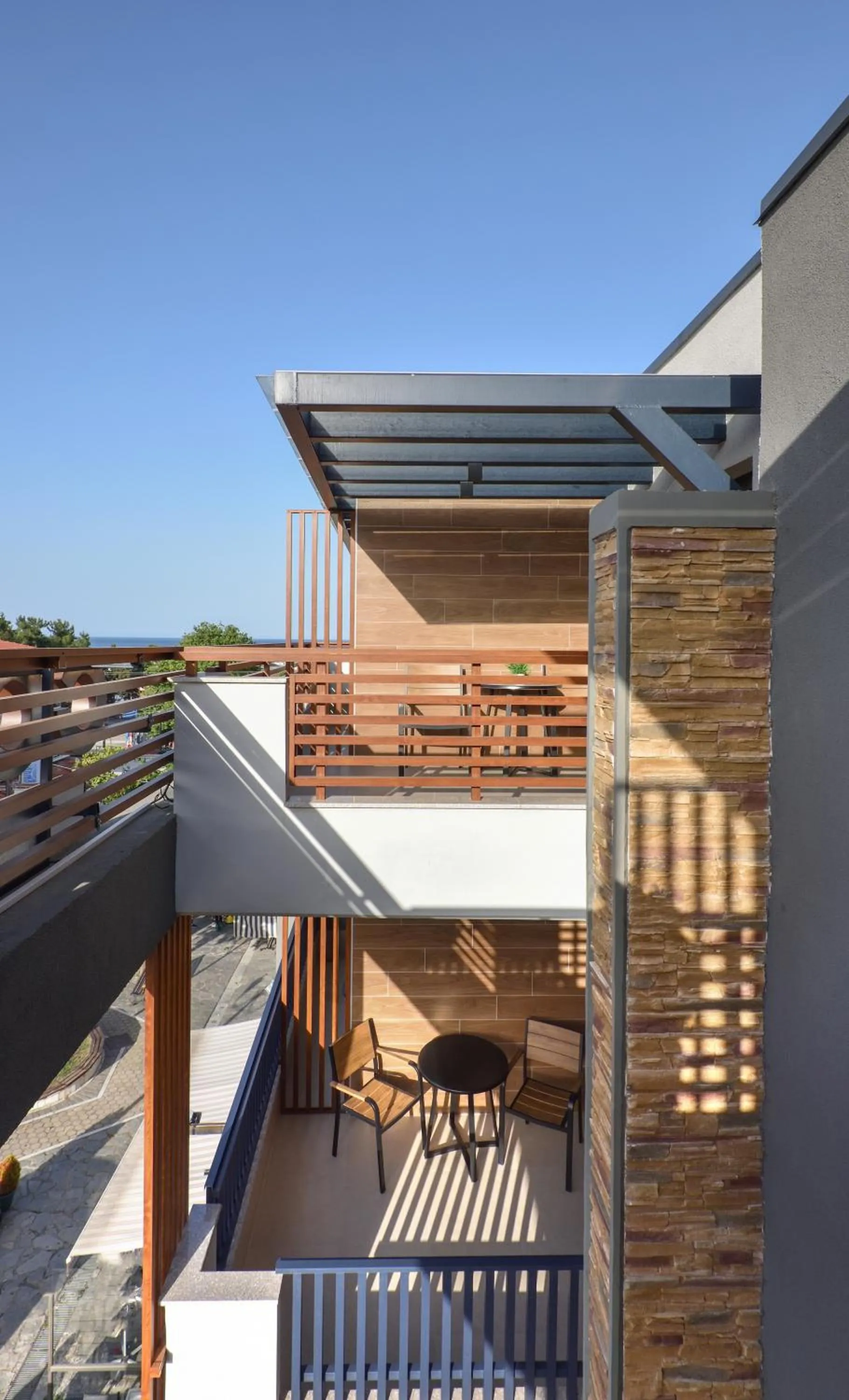 Property building in CORYLUS Luxury Rooms & Suites