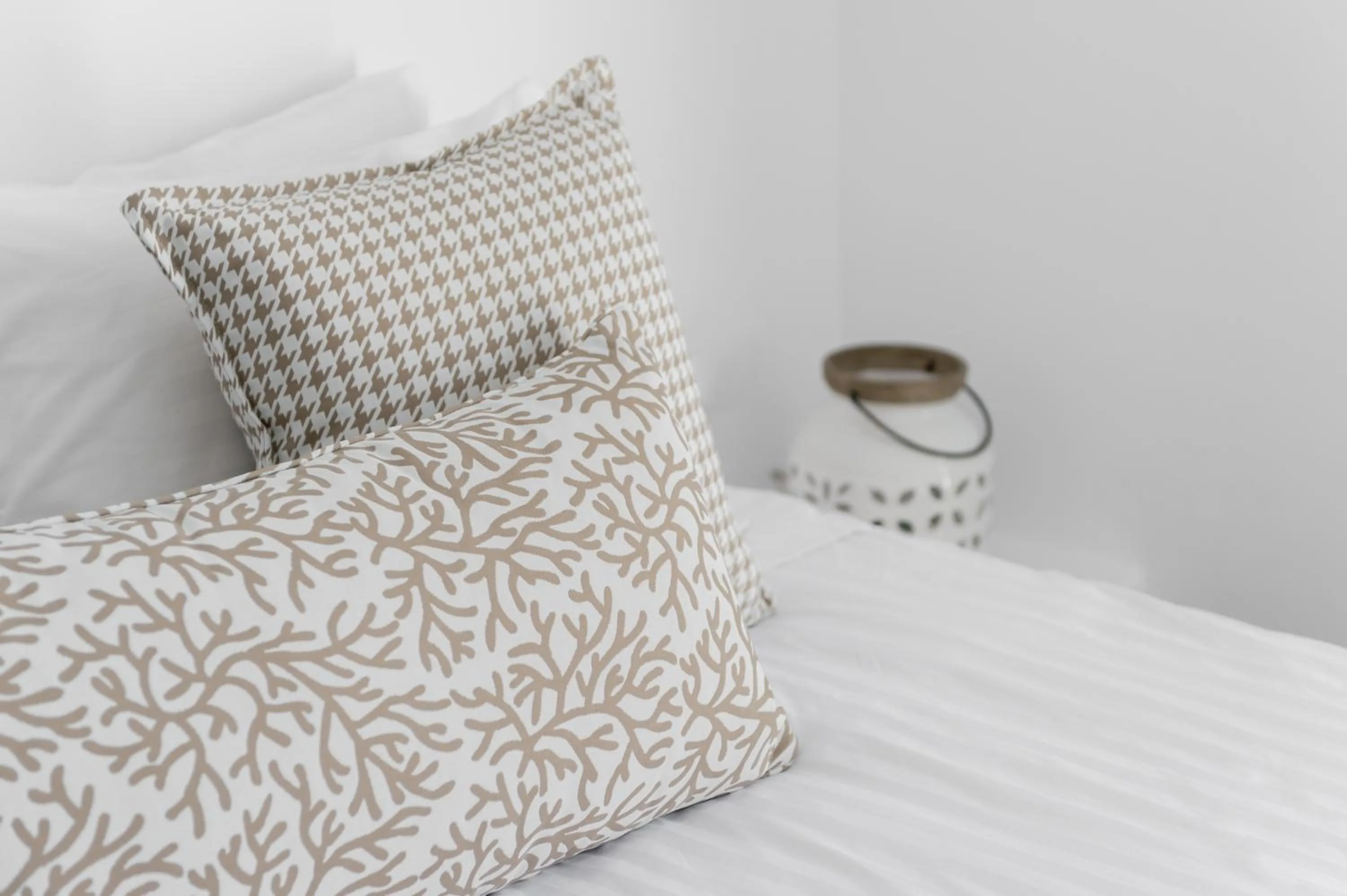 Decorative detail, Bed in Hotel Eucalyptus