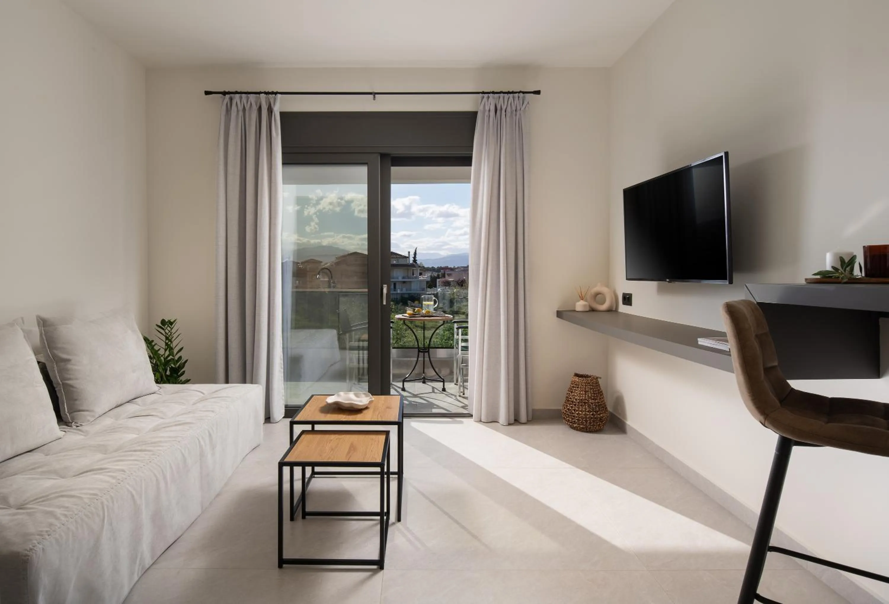 TV and multimedia, Bed in ENARIA