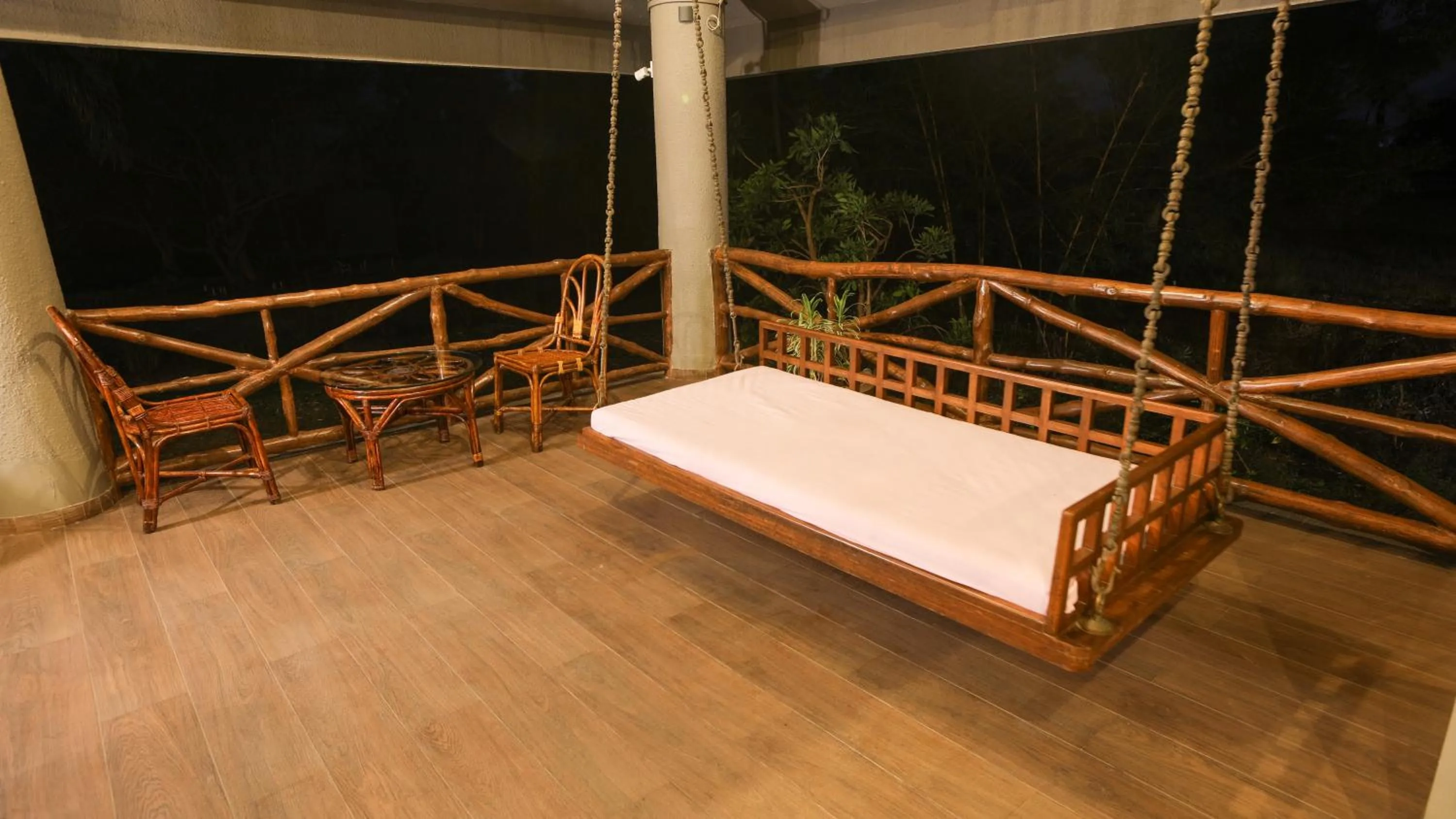 Lounge or bar in Golden Fields Resort