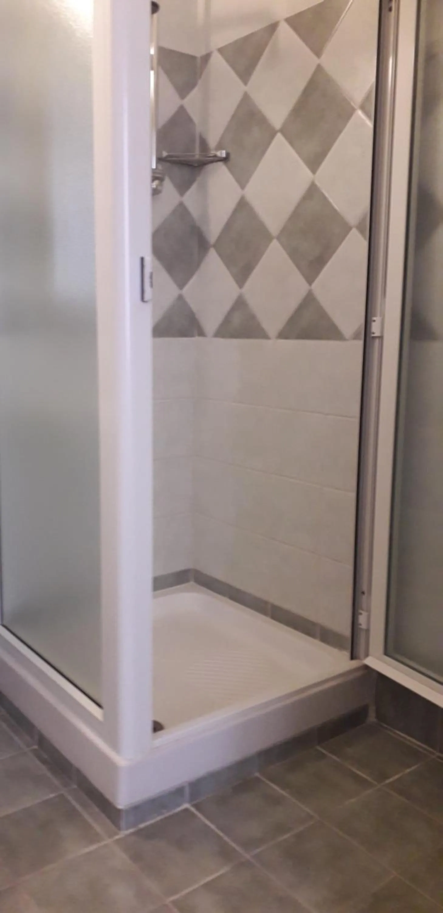 Shower in Gioia Guest House