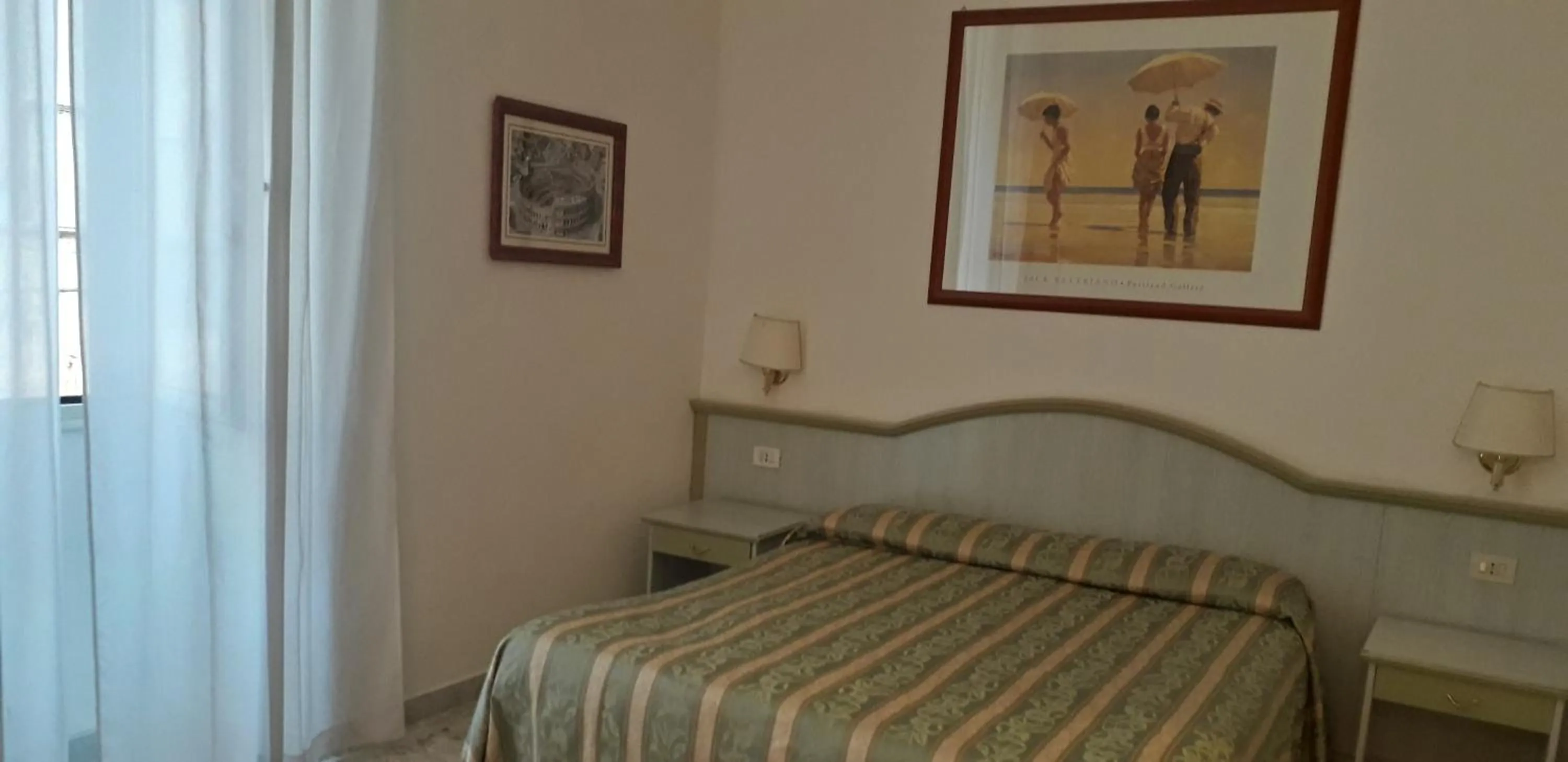 Bed in Gioia Guest House