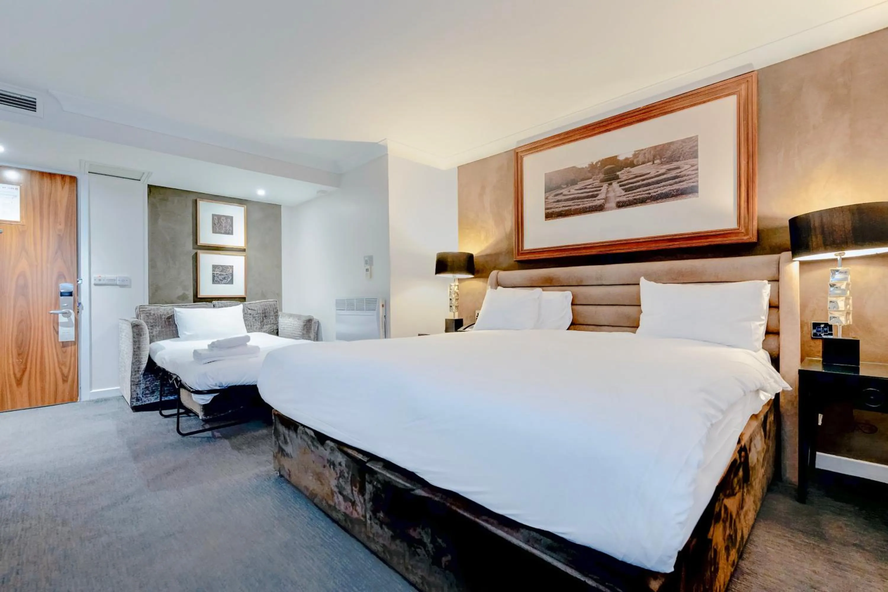 Bedroom, Bed in The Landmark Hotel and SPA Leisure Club Dundee By Sunday