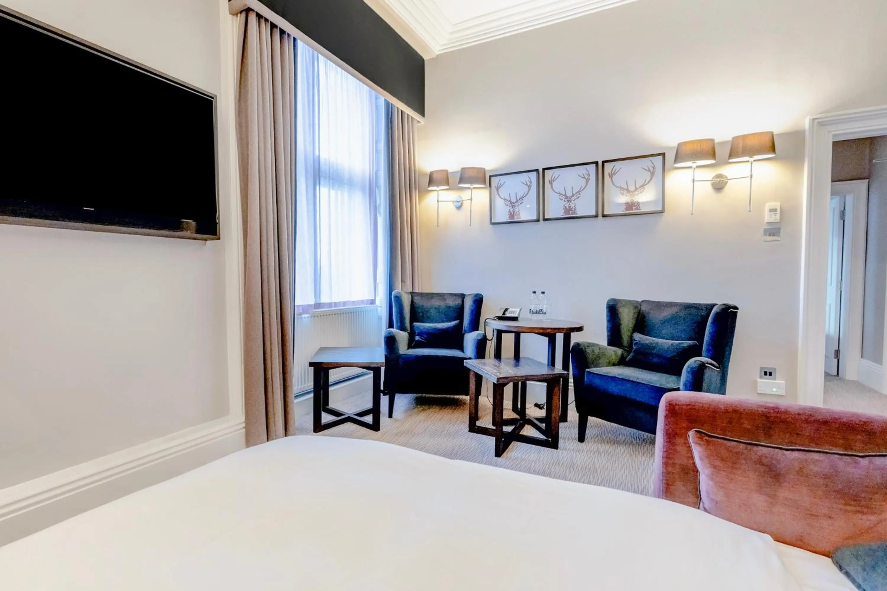 Bed in The Landmark Hotel and SPA Leisure Club Dundee By Sunday