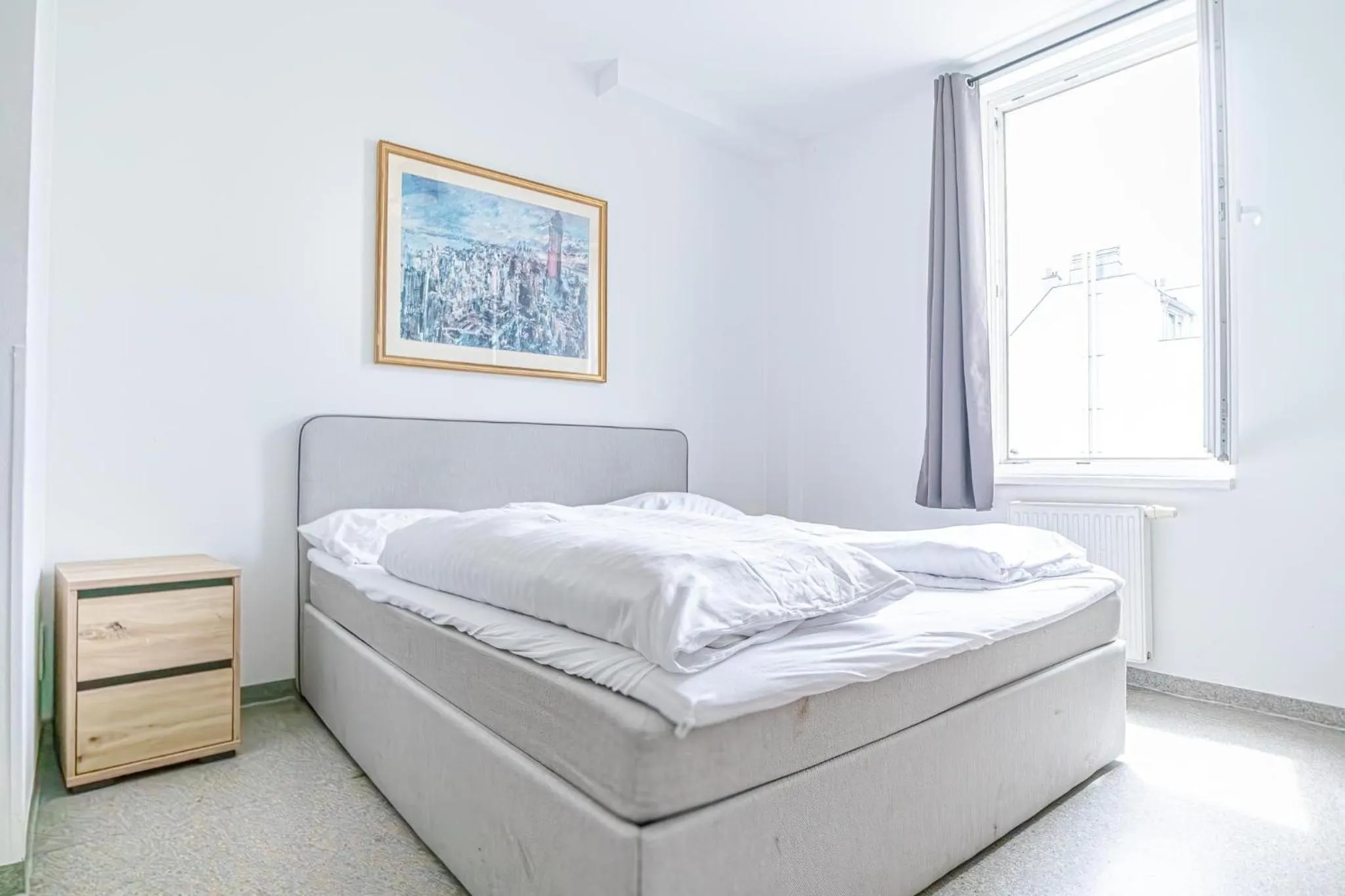 Bed in Hotel Astral Vienna