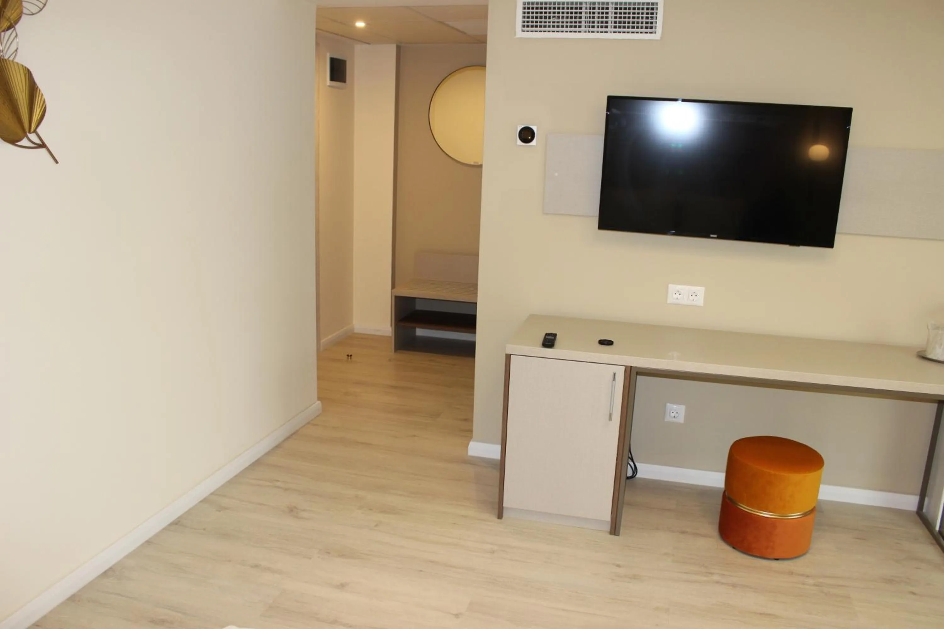 TV and multimedia in Hotel Anina