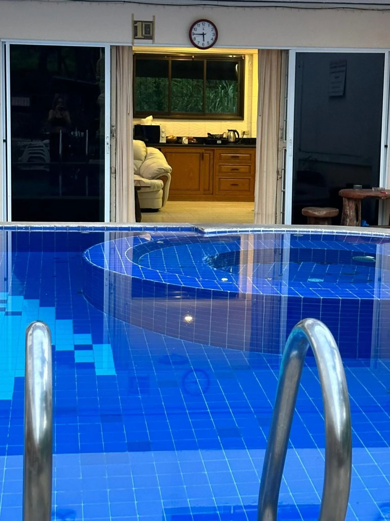 Swimming pool in Happy Valley Pattaya