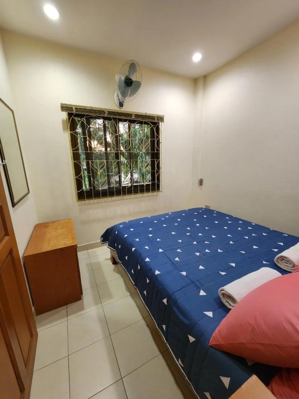 Bed in Happy Valley Pattaya