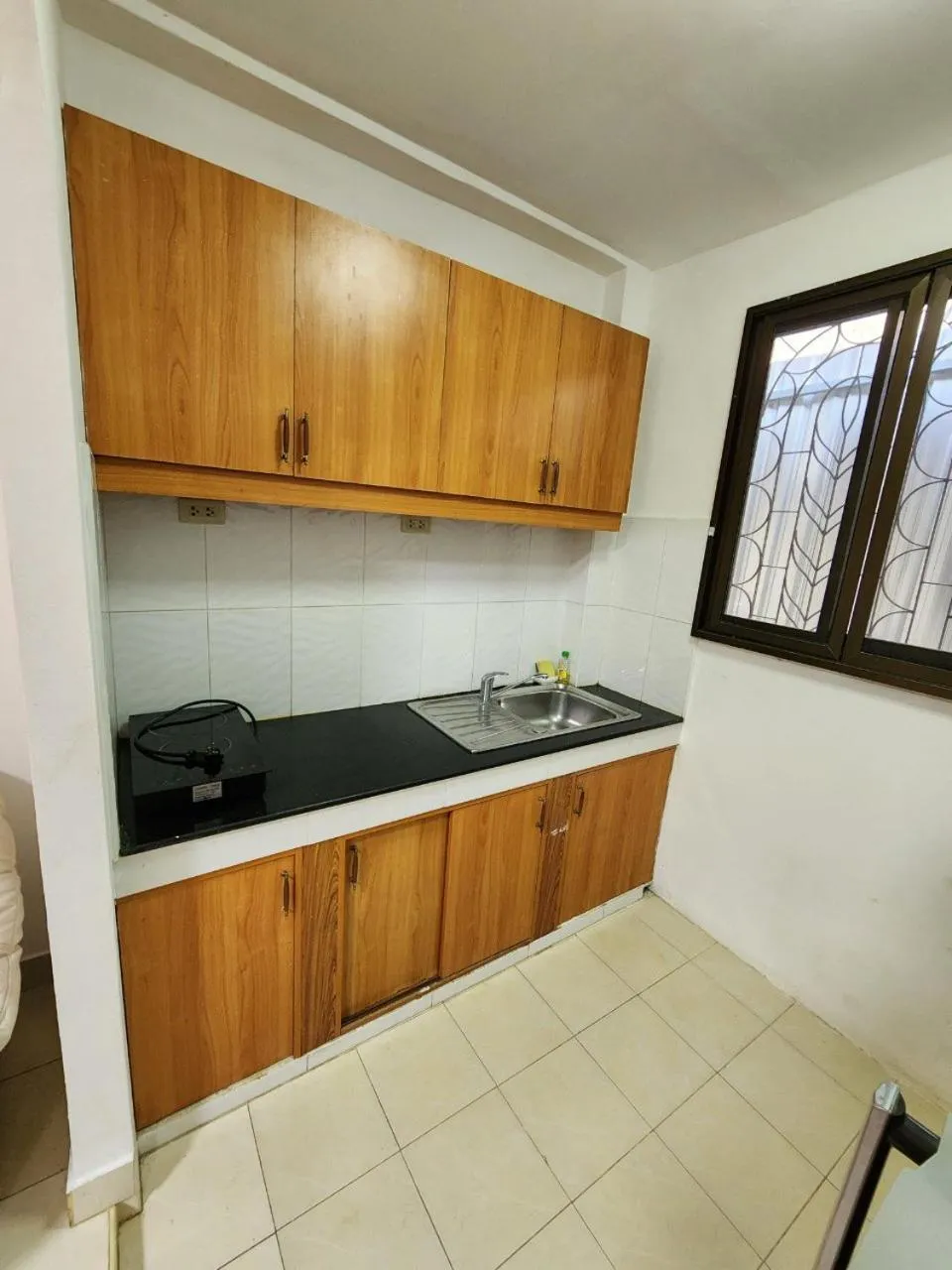 Kitchen or kitchenette in Happy Valley Pattaya