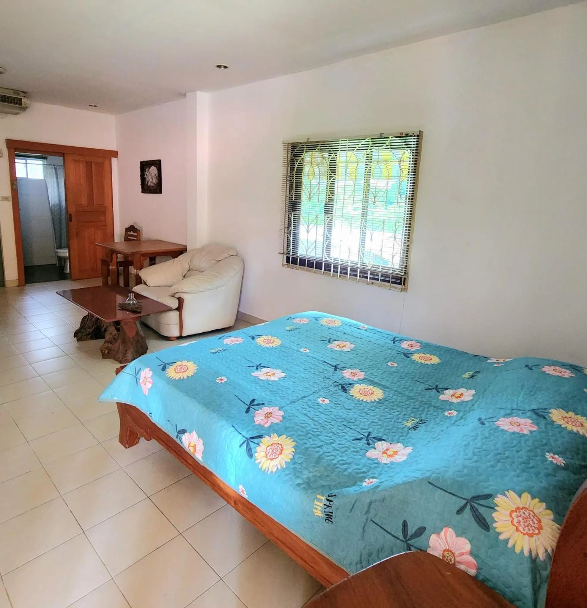 Bed in Happy Valley Pattaya