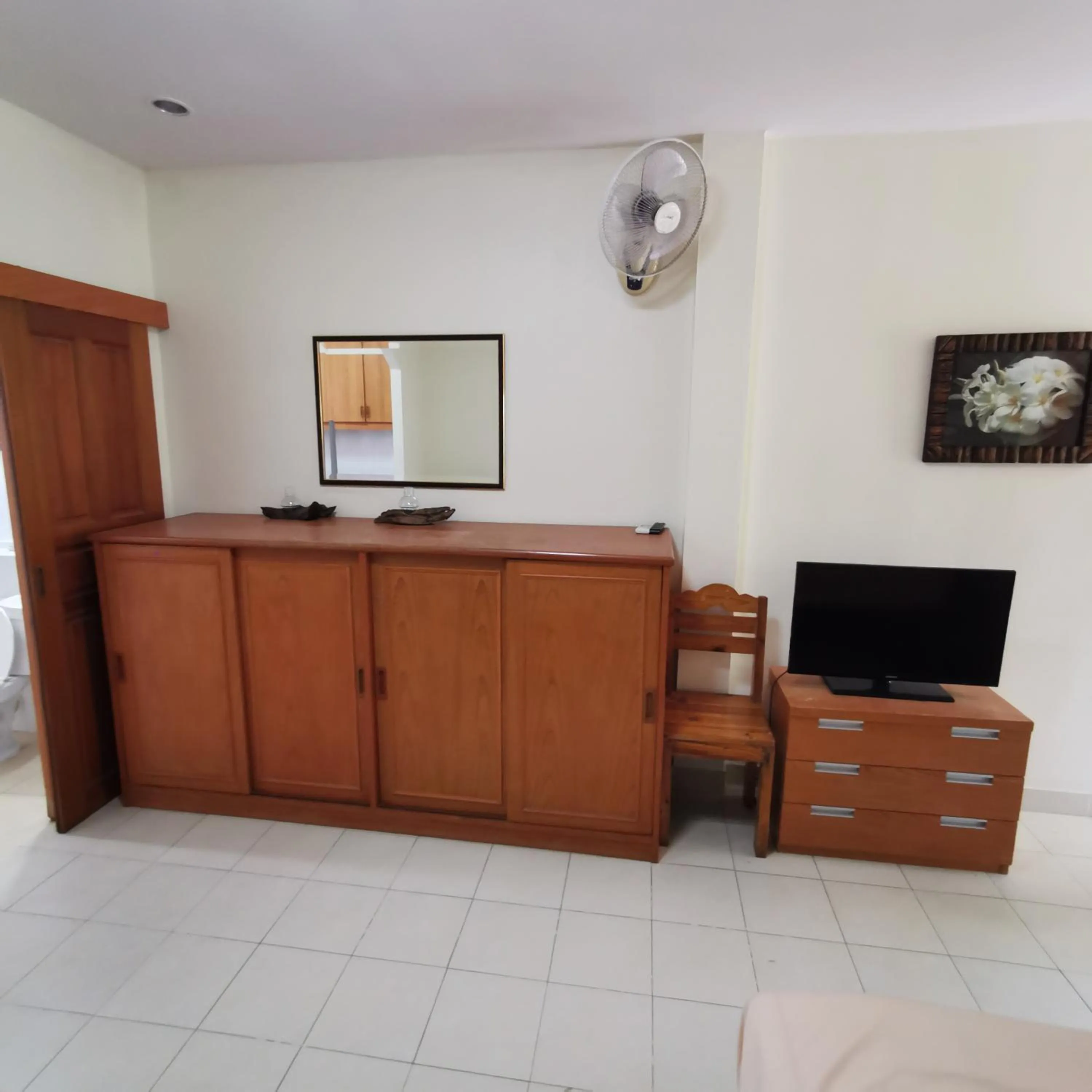 TV and multimedia in Happy Valley Pattaya