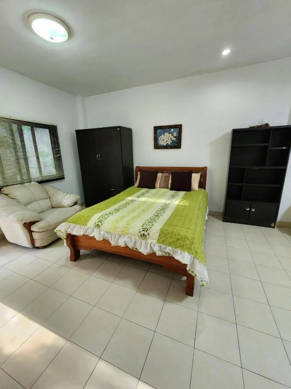 Bed in Happy Valley Pattaya