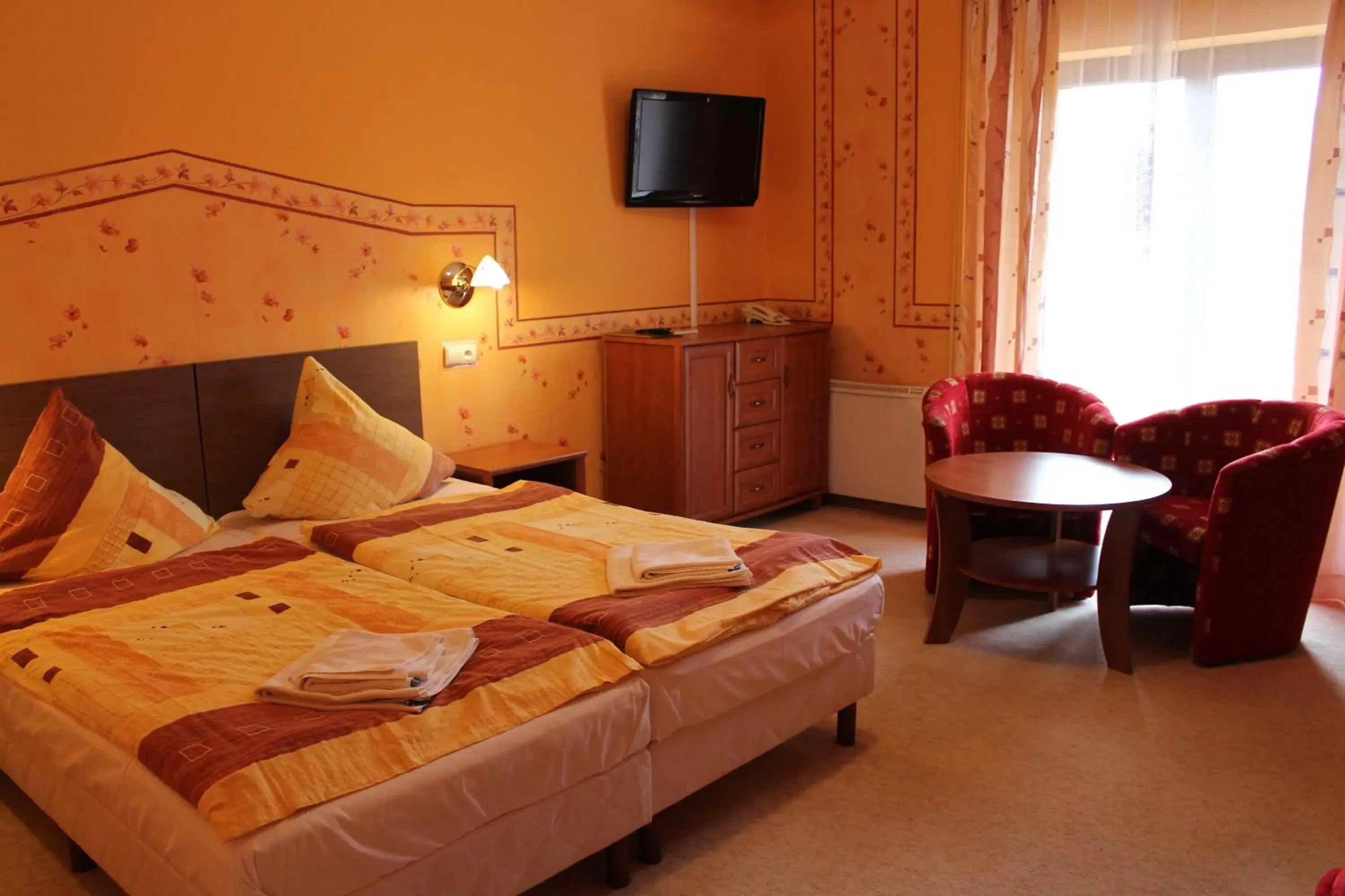 Double Room with Balcony (2 Adults + 1 Child) in Gościniec Willa Sandra Double Room with Balcony (2 Adults + 1 Child) in Gościniec Willa Sandra