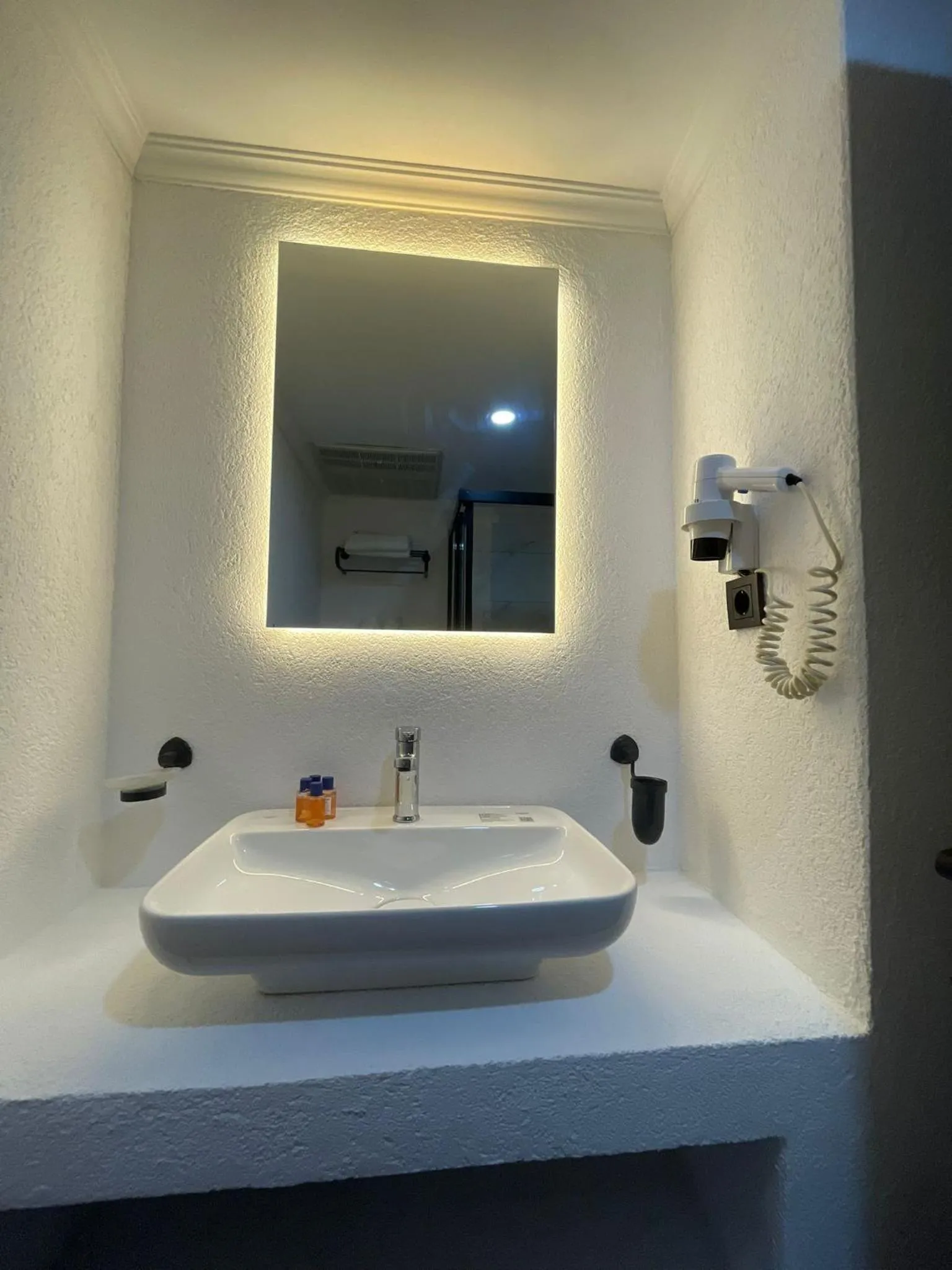 Bathroom in Costa Bitezhan Beach Hotel