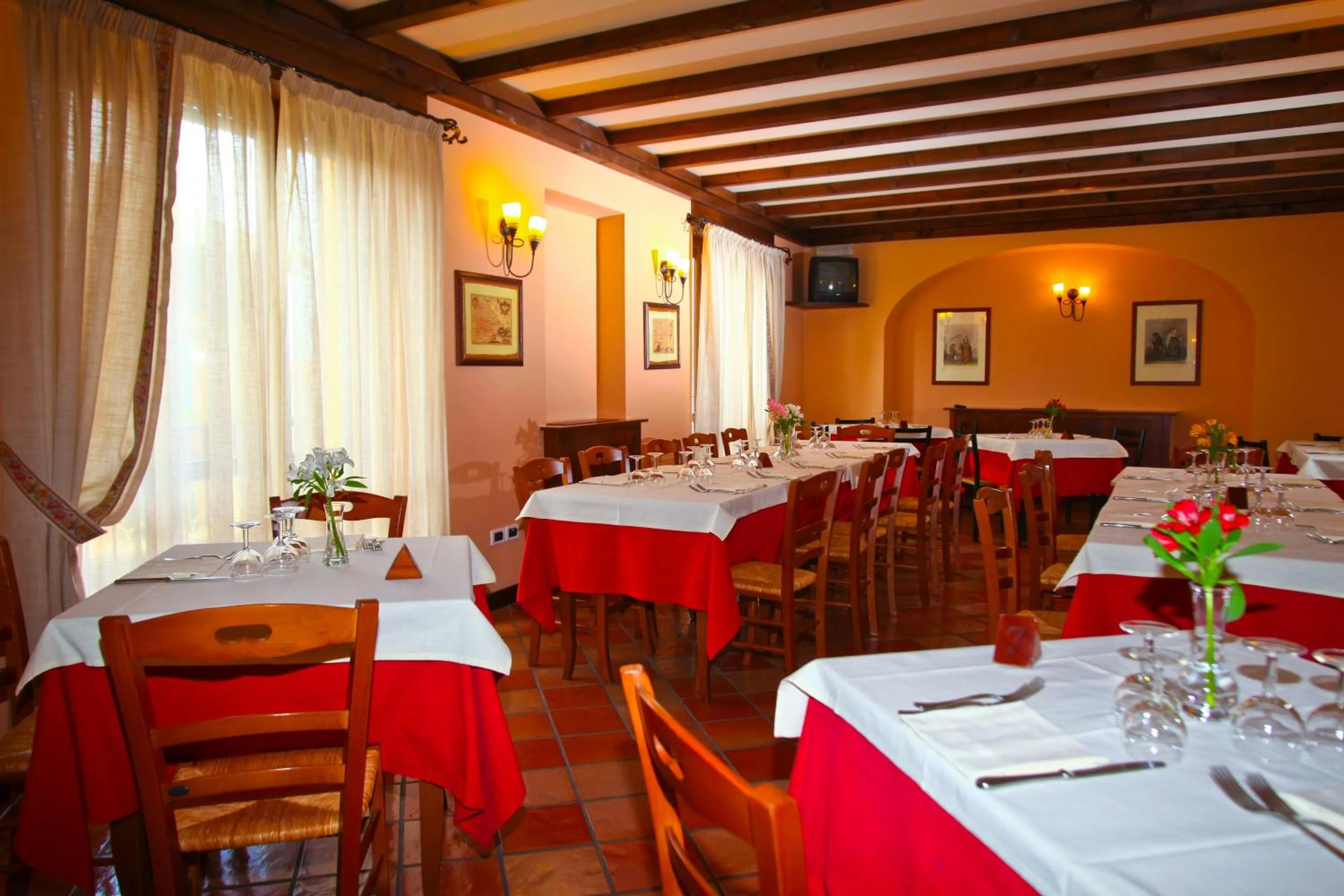 Restaurant/places to eat in Hotel Ristorante Al Duca