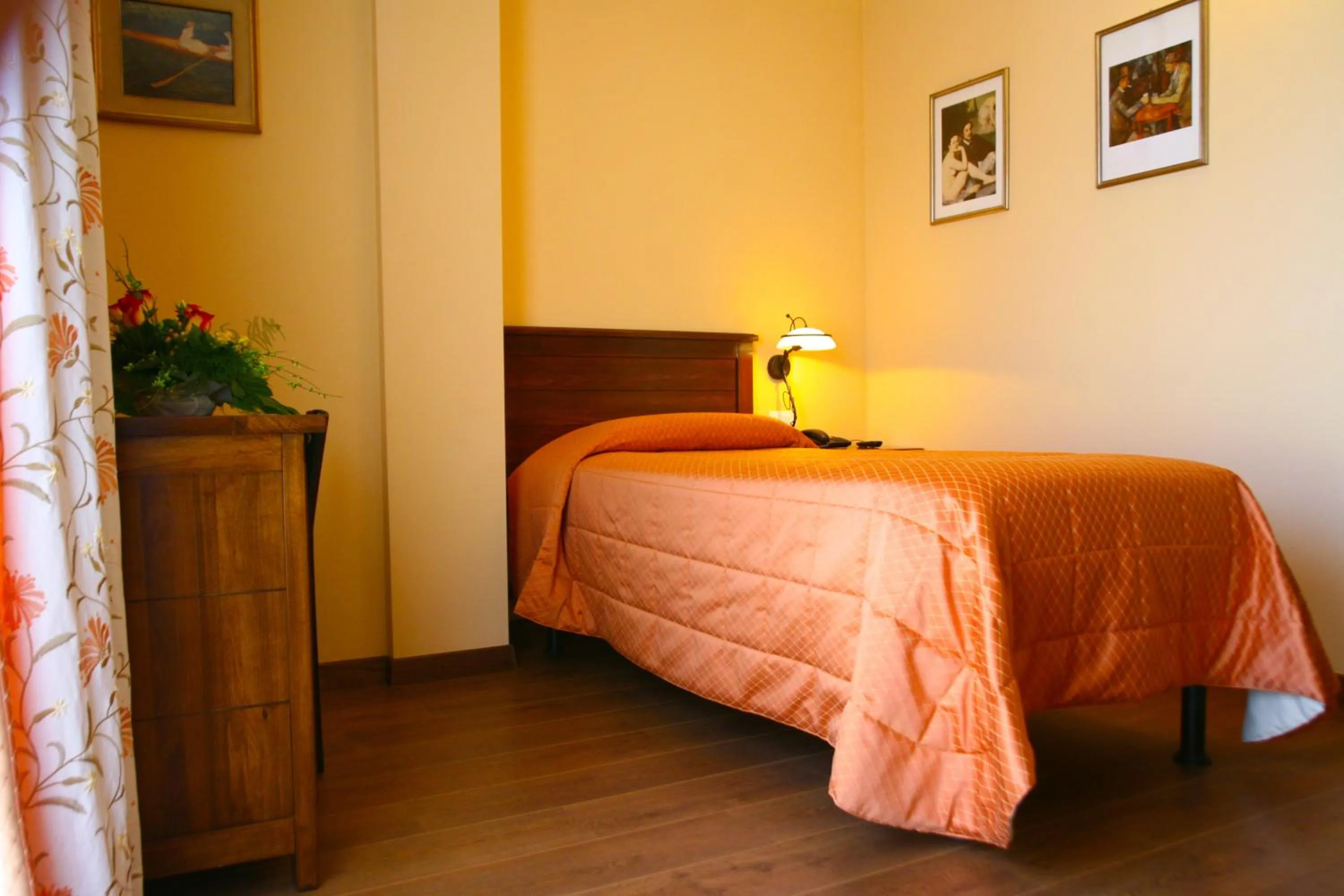 Bed in Hotel Ristorante Al Duca