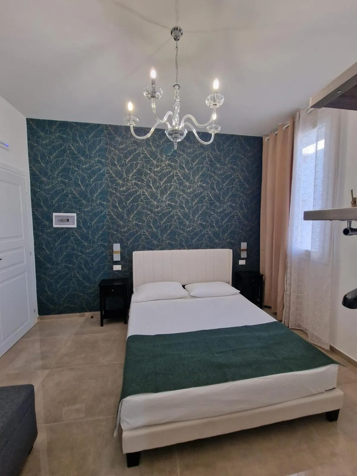 Bed in Antico Palazzo del Corso by Home Dardano