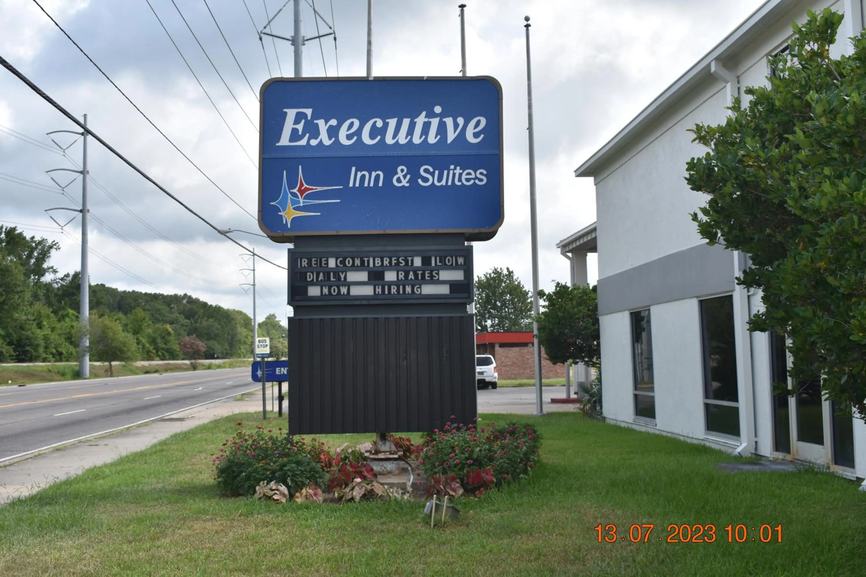 Property logo or sign in Executive Inn
