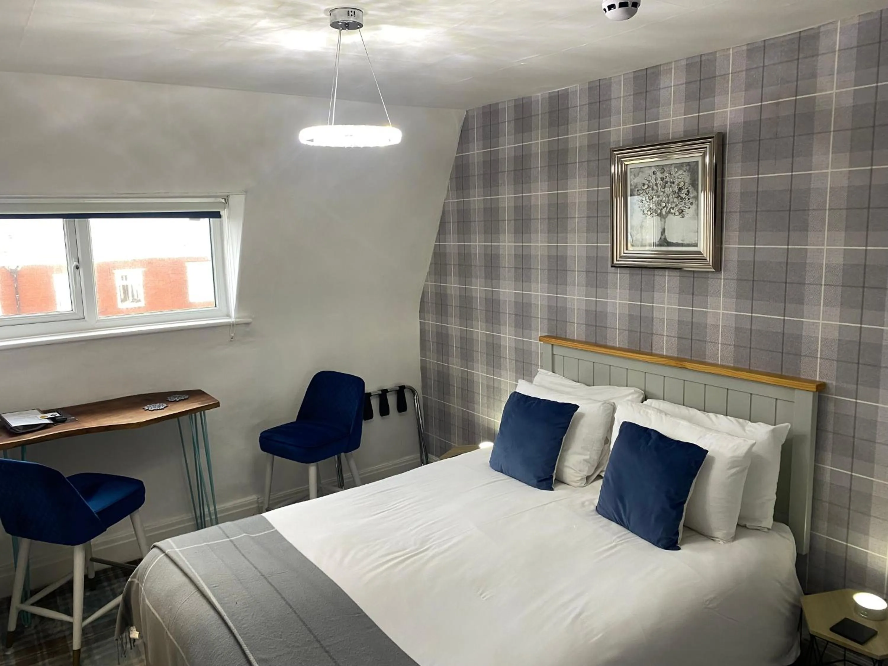 Bed in The Fossil Tree Hotel