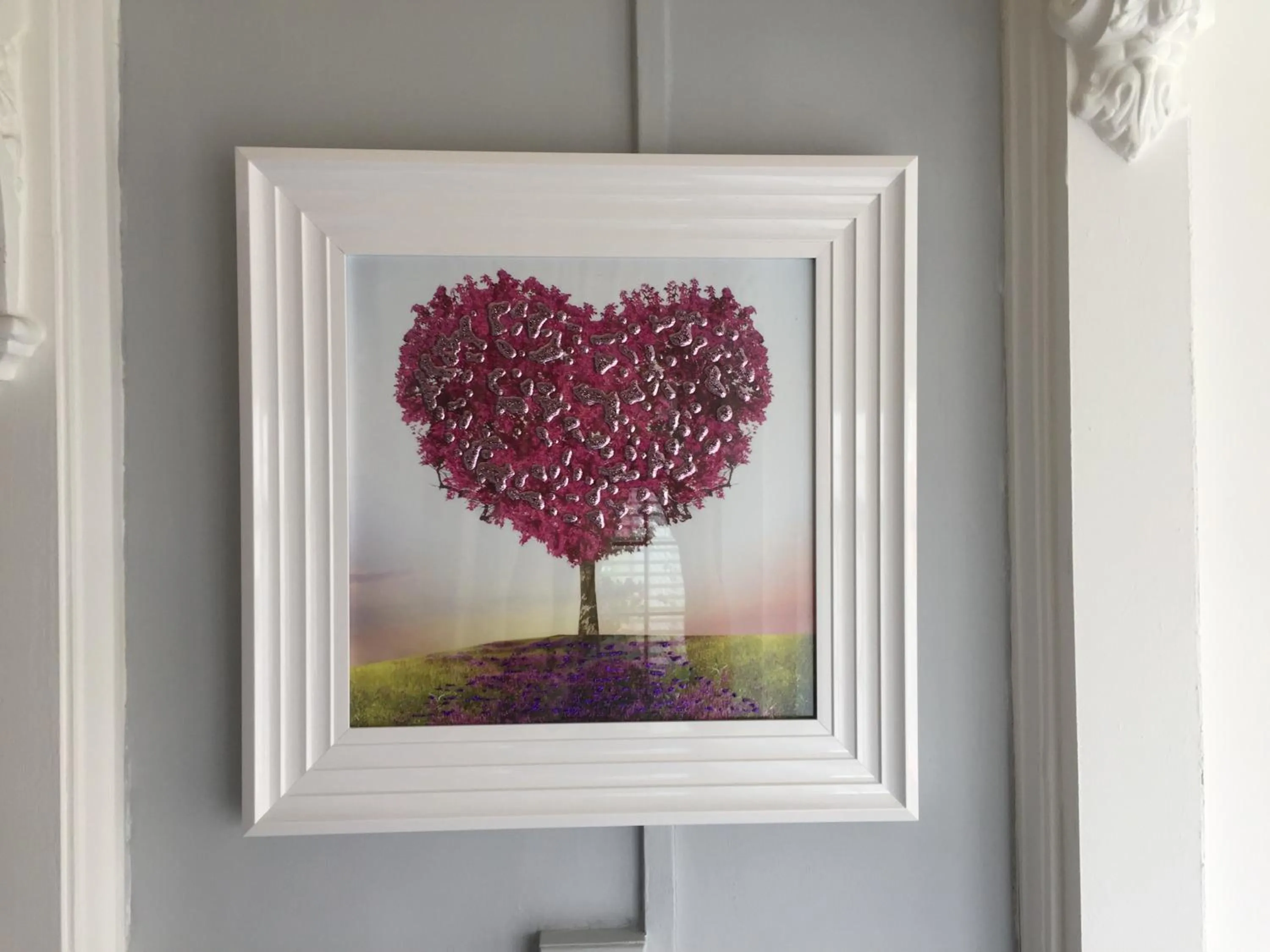 Decorative detail in The Fossil Tree Hotel