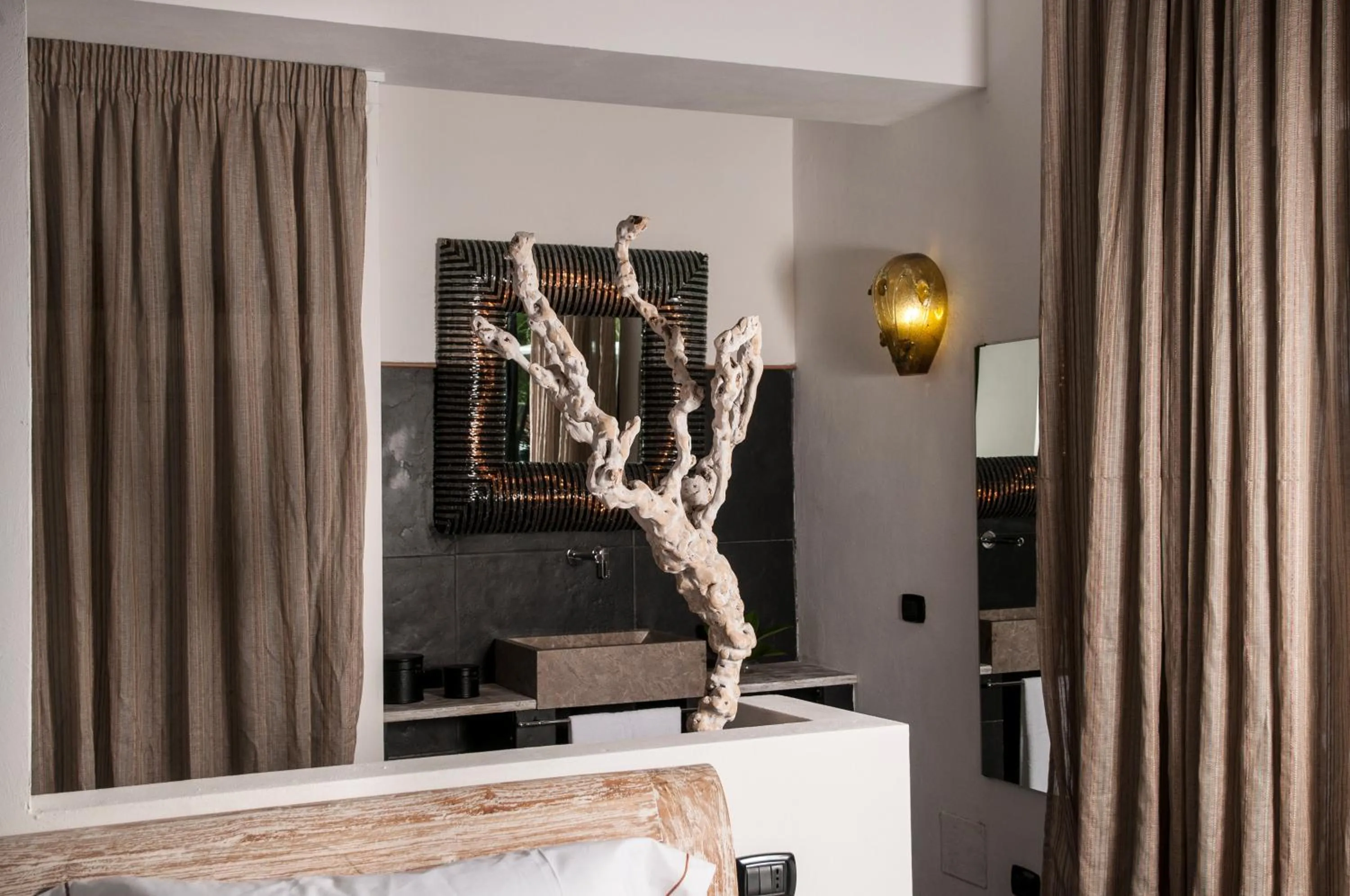 Decorative detail, Bed in Seven Maze Charming House