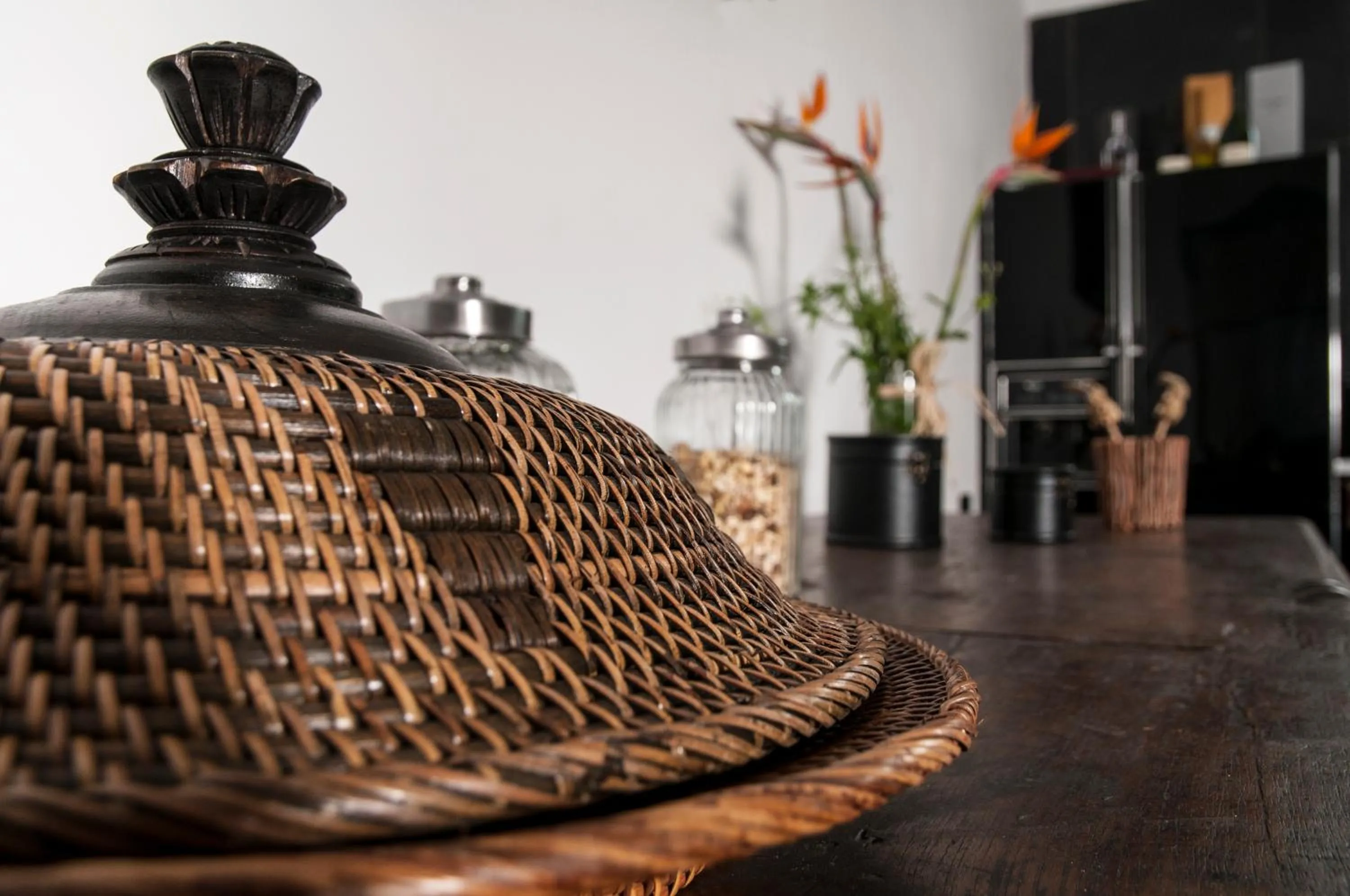 Food in Seven Maze Charming House