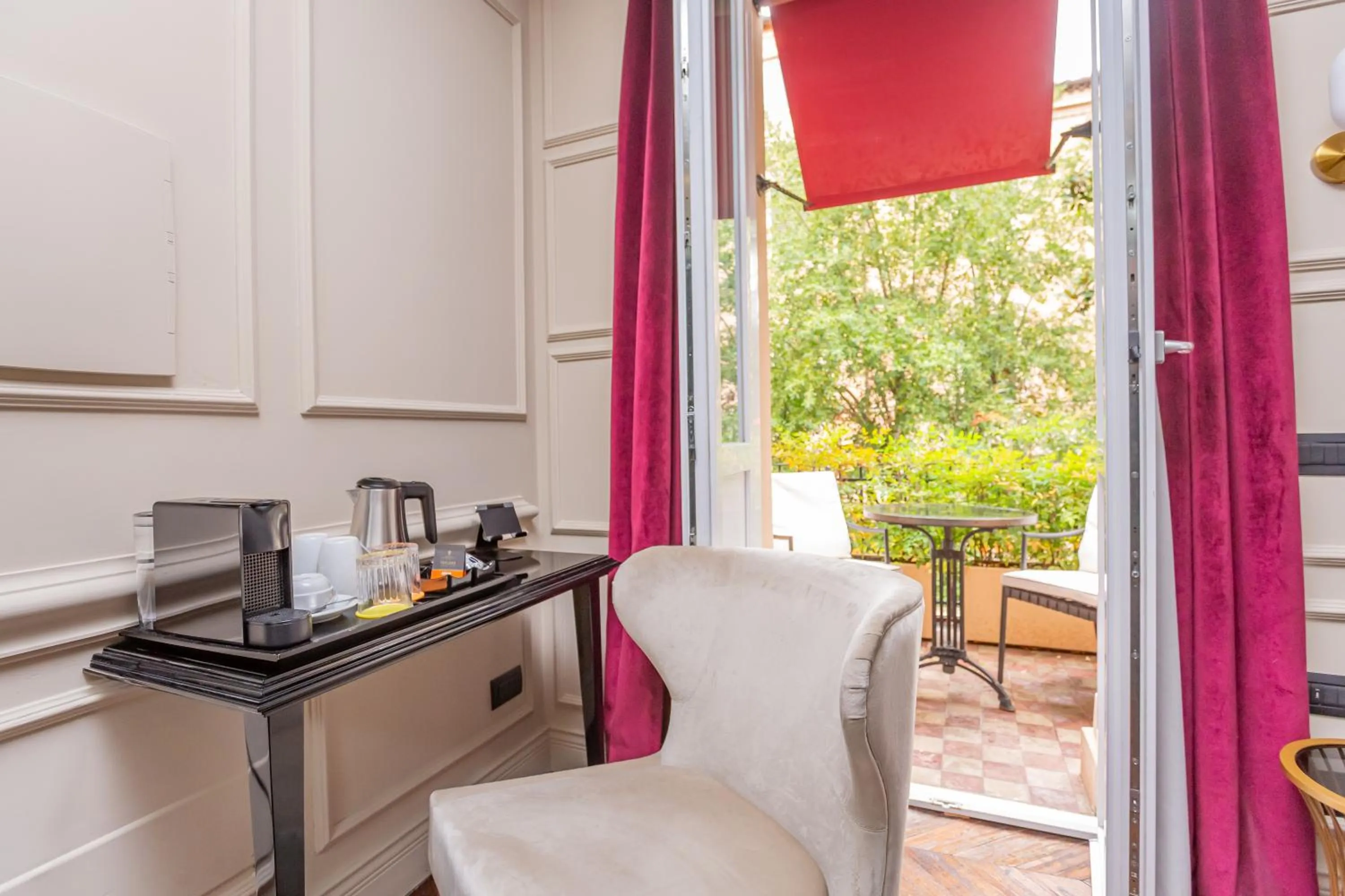 Patio in Hotel The Corner Roma