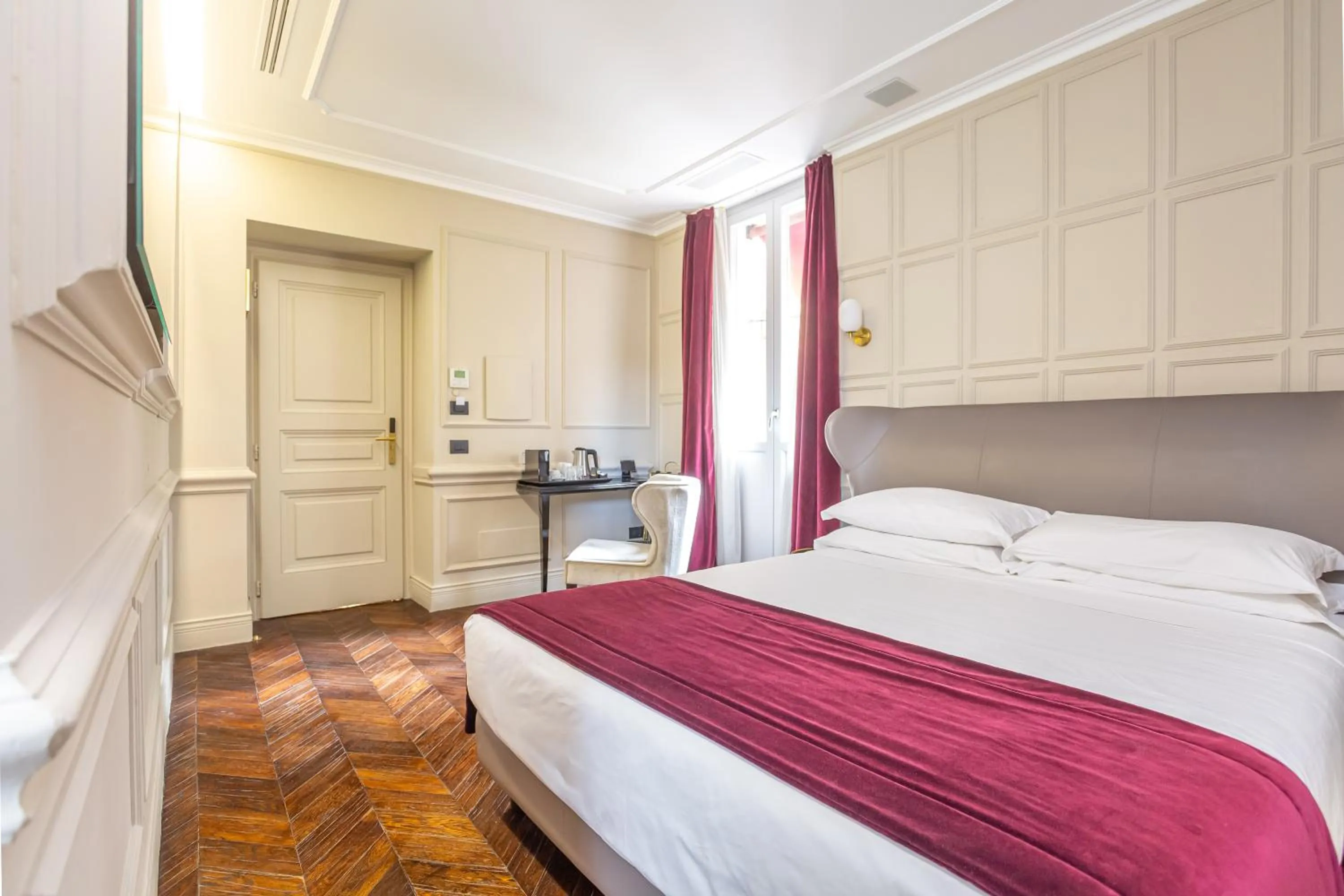 Bedroom, Bed in Hotel The Corner Roma