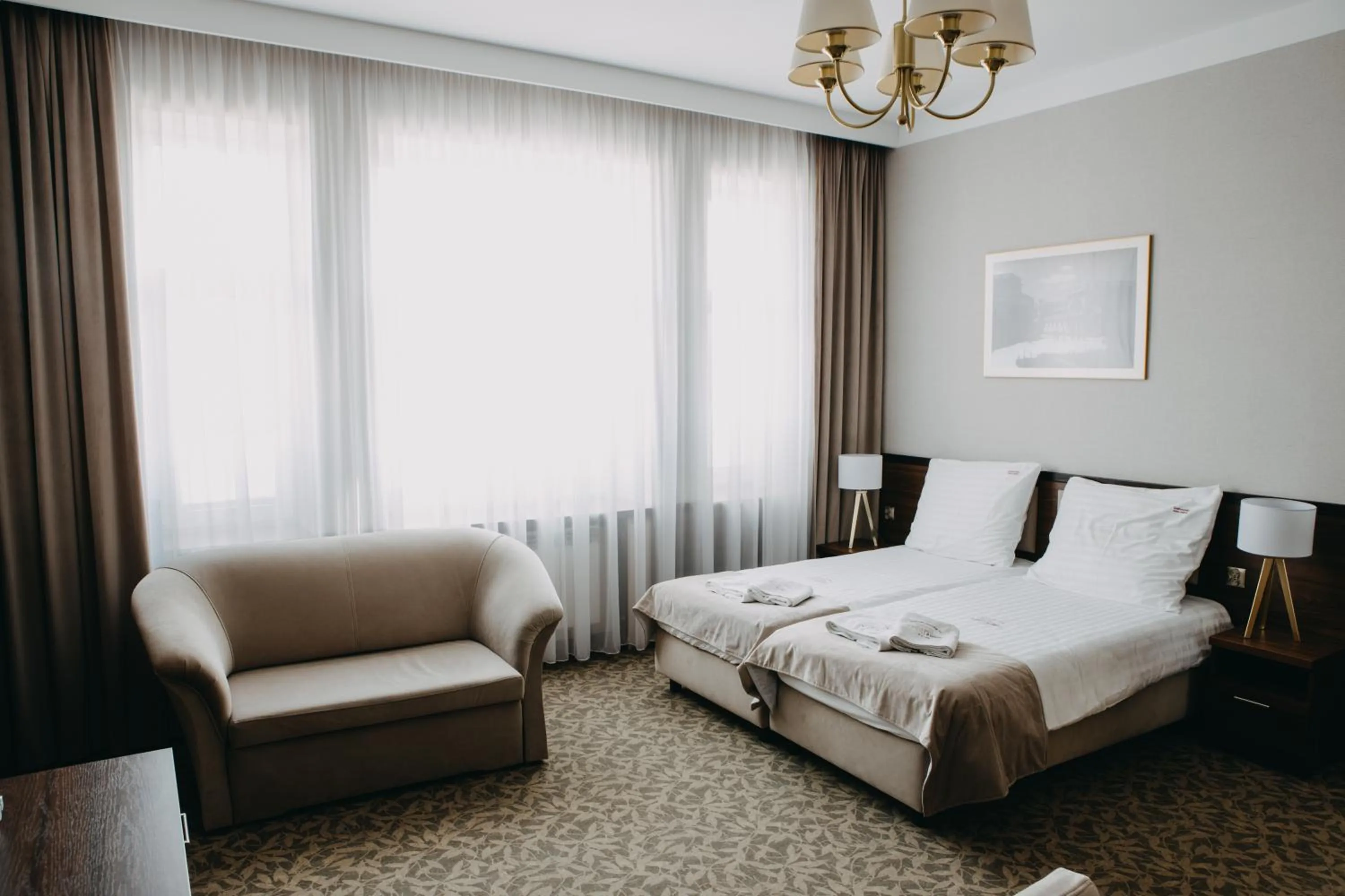 Seating area, Bed in Willa Irena