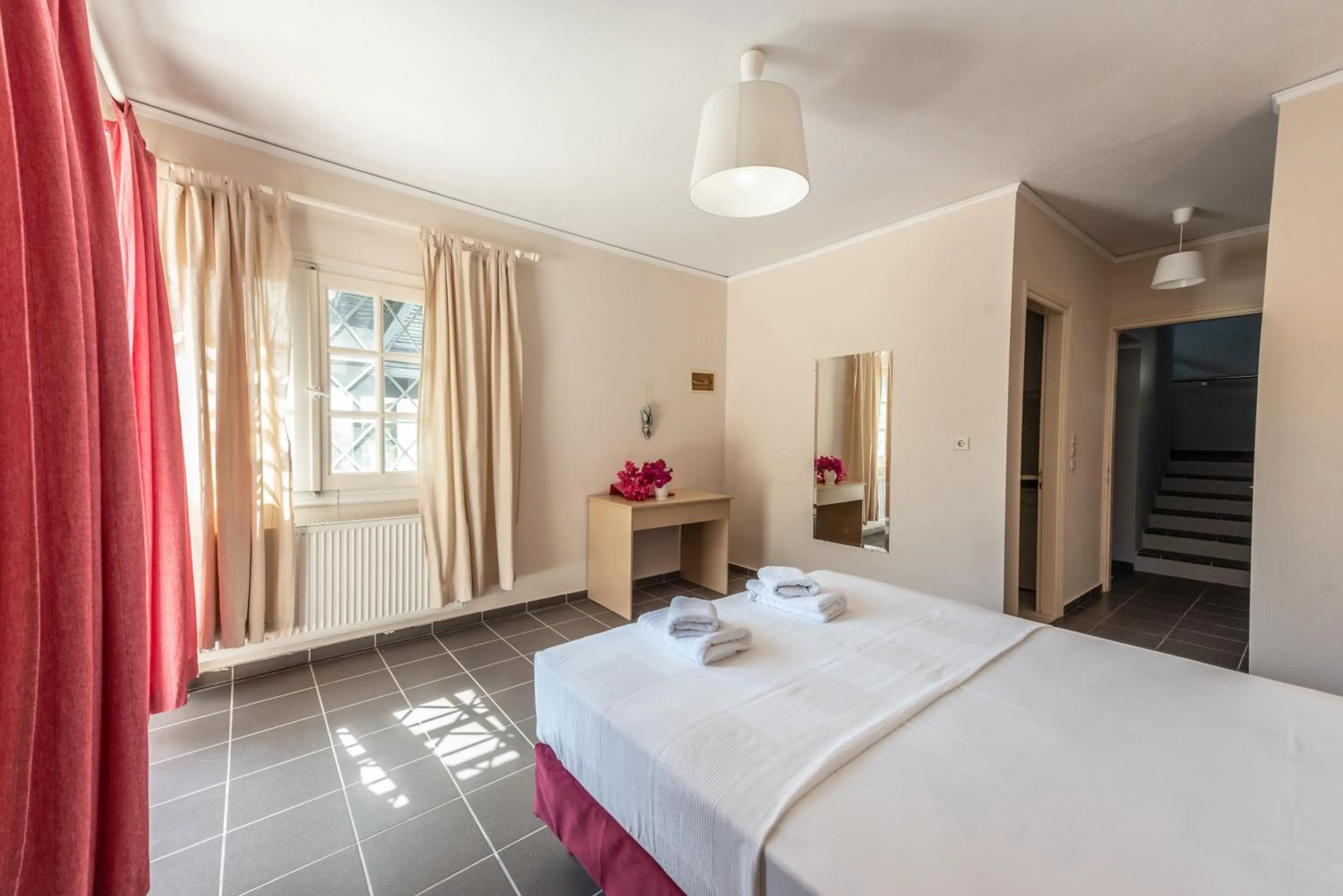 Bed in Lns Vip Villas