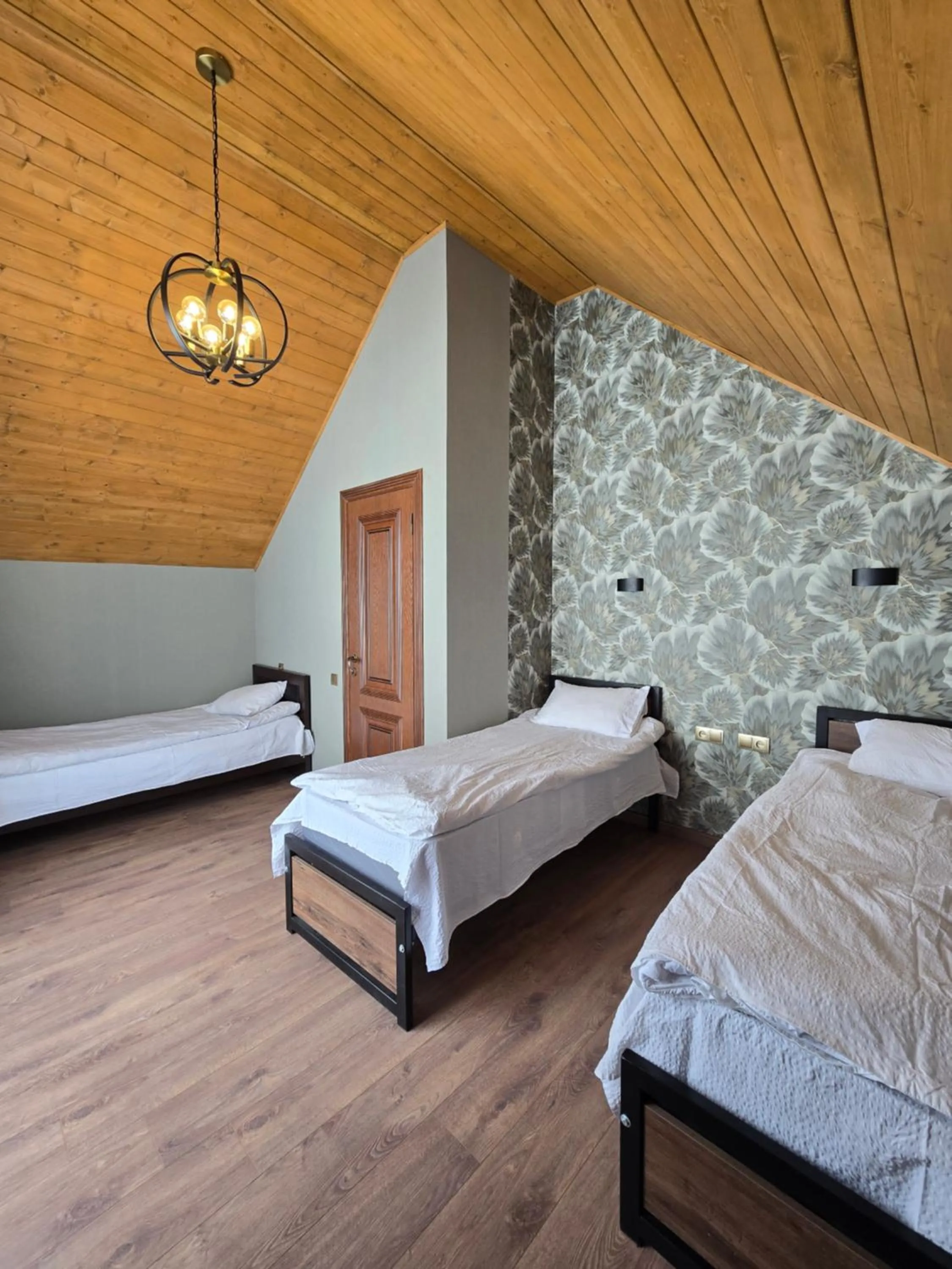 Bed in Kazbegi Folk Cottages