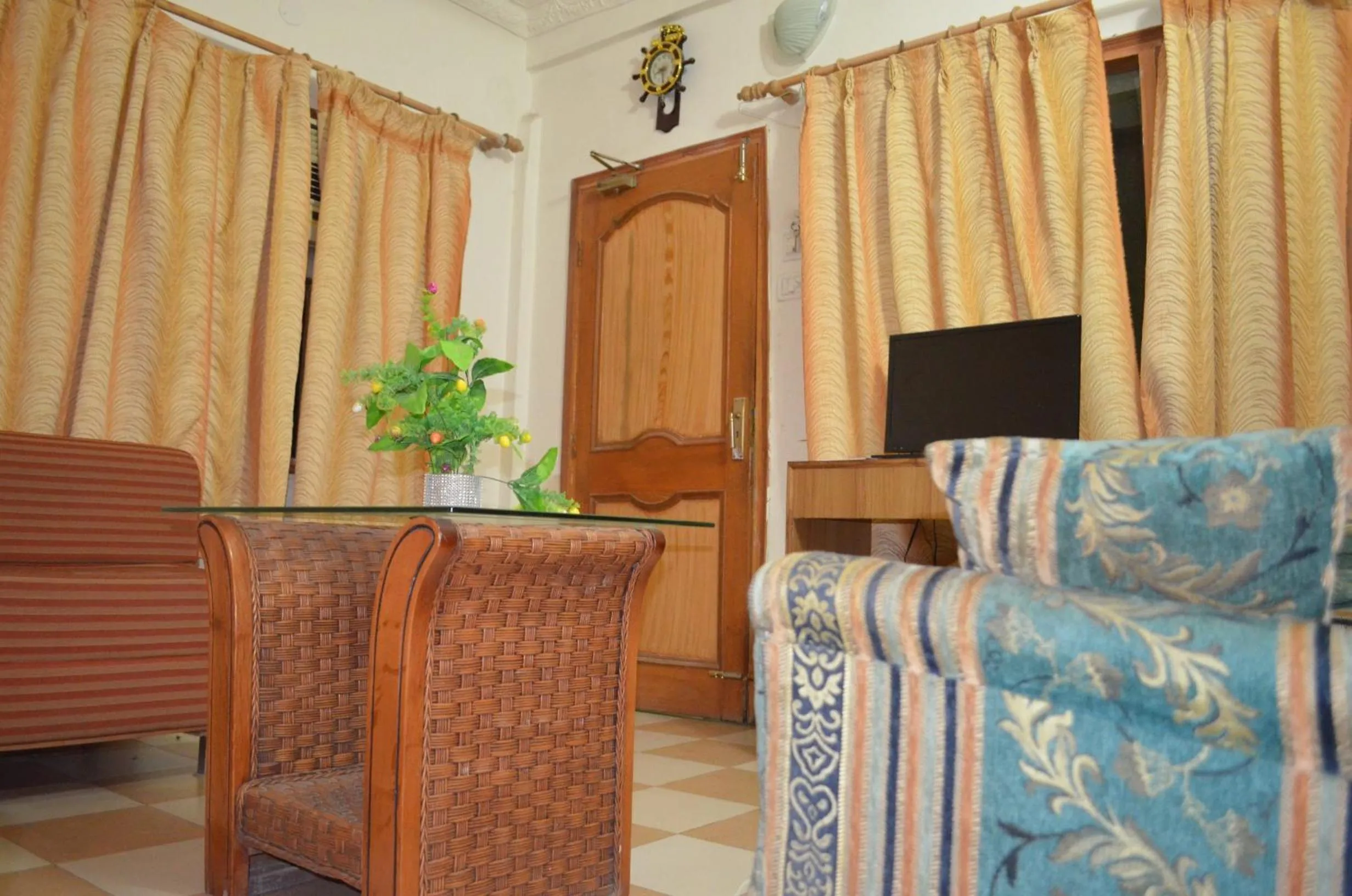 Hotel Centre Point Resorts Palampur