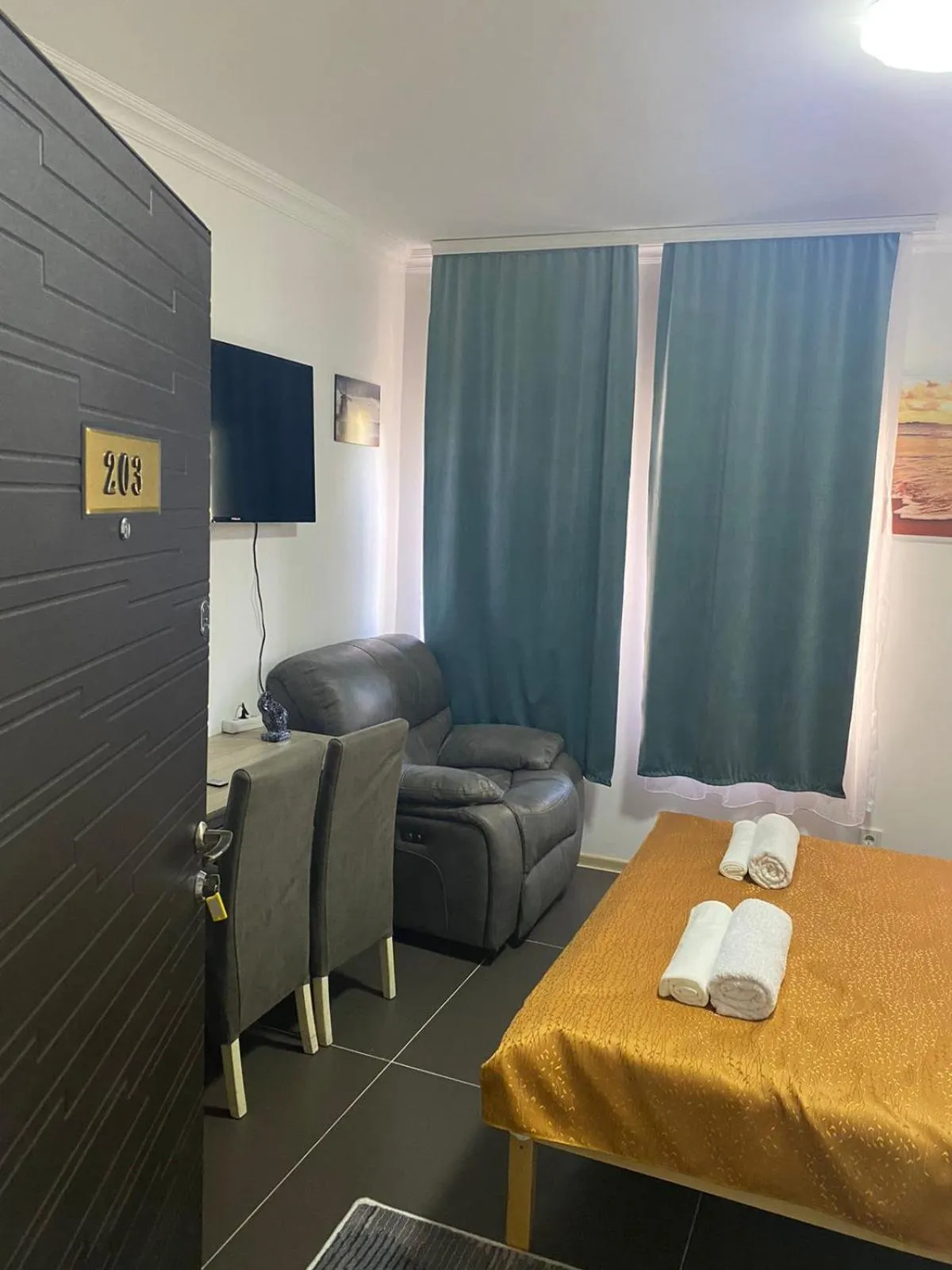 Seating area in Hotel City Rooms Prishtina