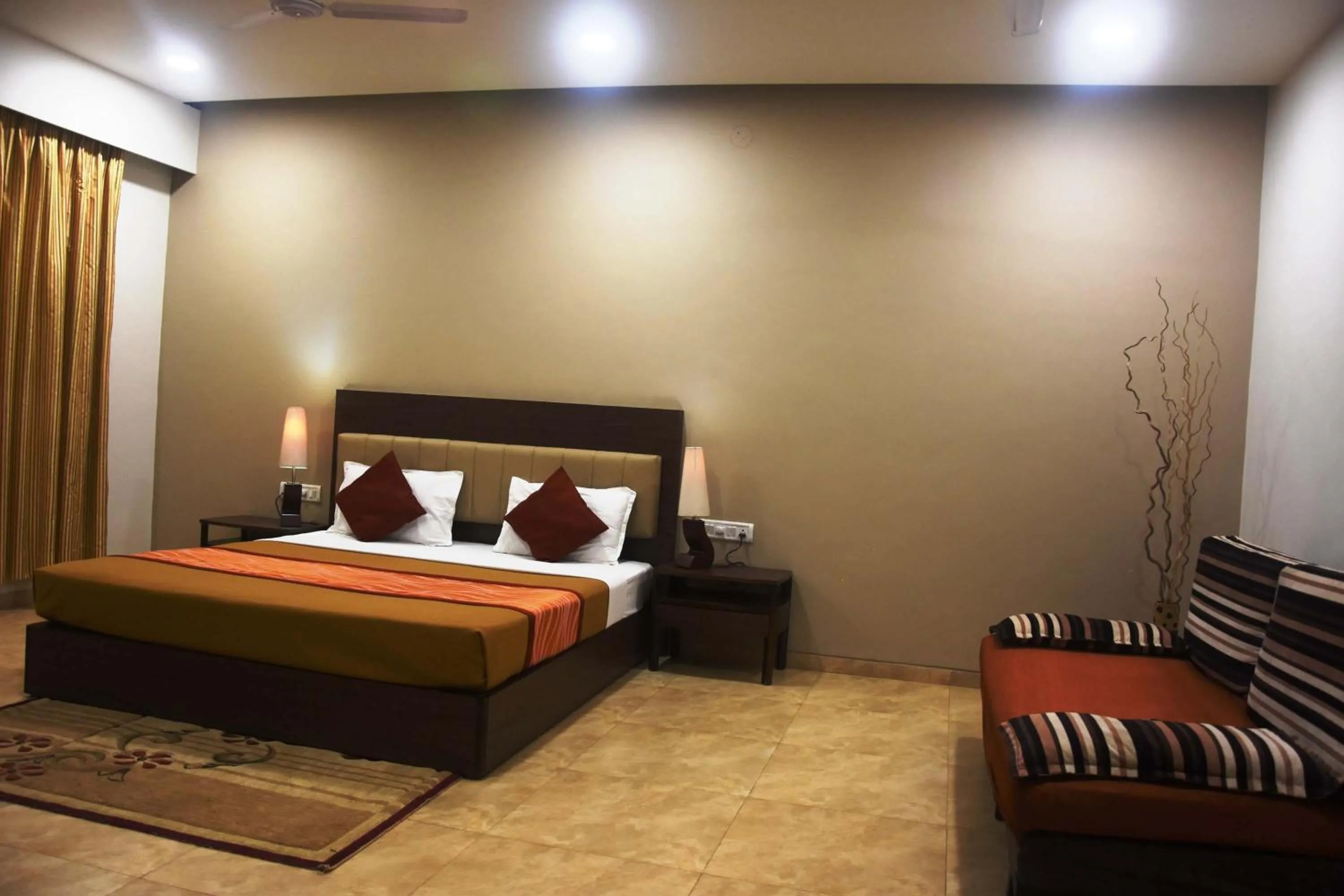 Bed in Dew Drops Boutique Retreat