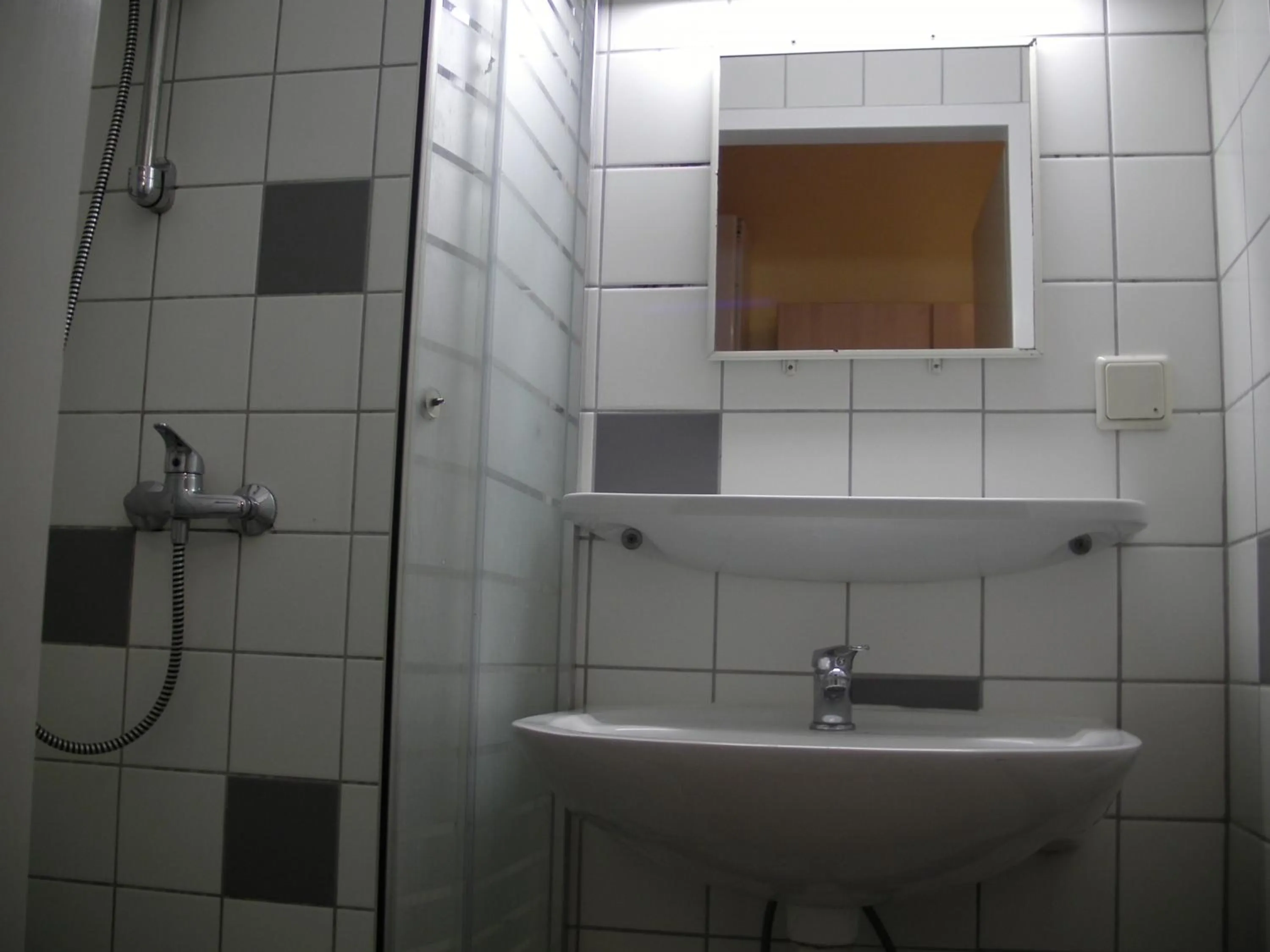 Shower in HappyHostel