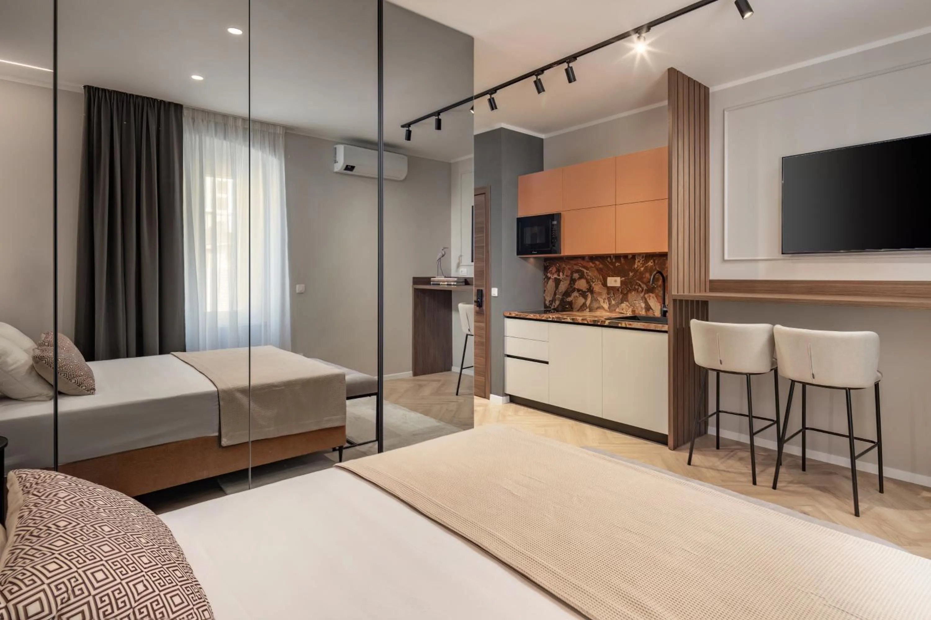 Studio in Upper Premium Apartments