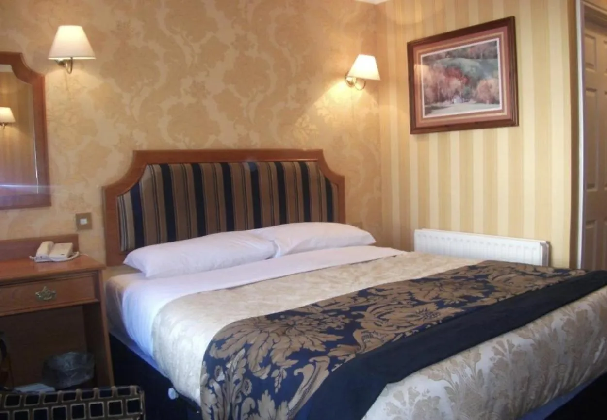 Bedroom, Bed in Buckatree Hall Hotel