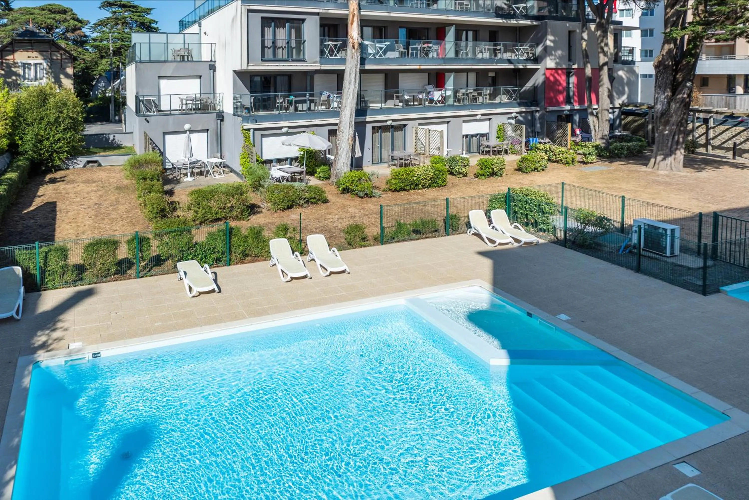 Pool view in Résidence Odalys De La Plage