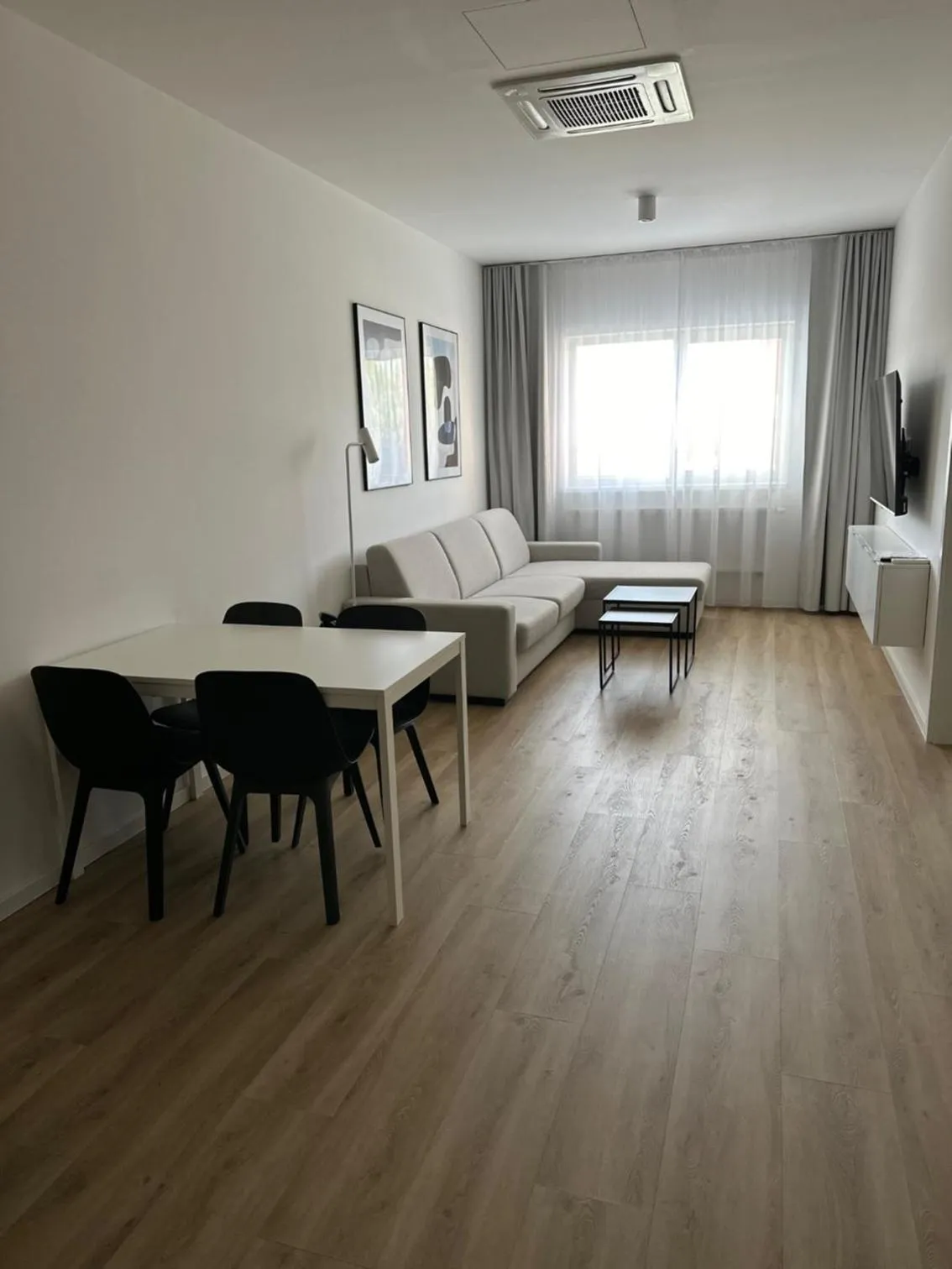 Bed in Hotel Kapitol