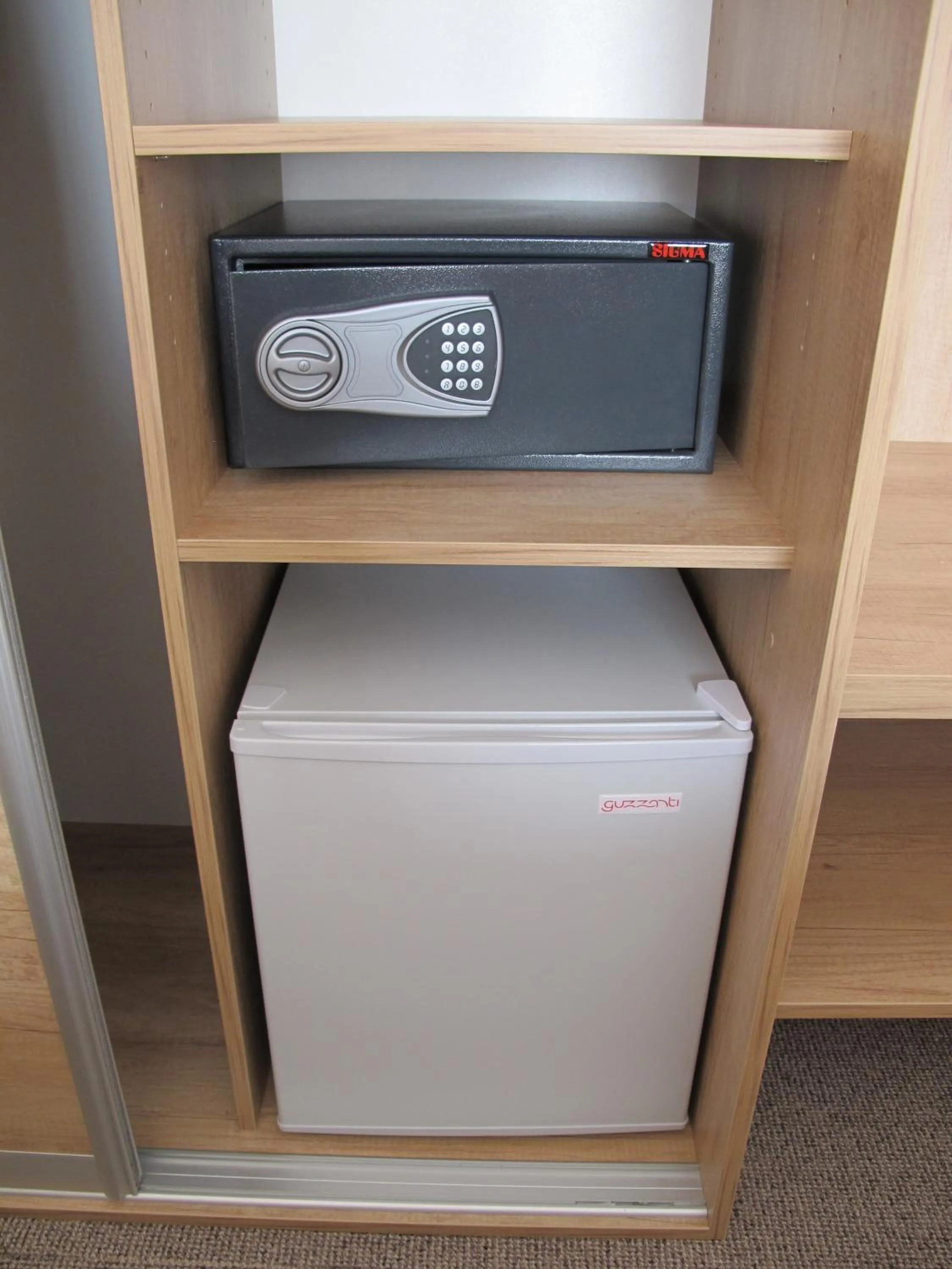 Decorative detail in Hotel Kapitol