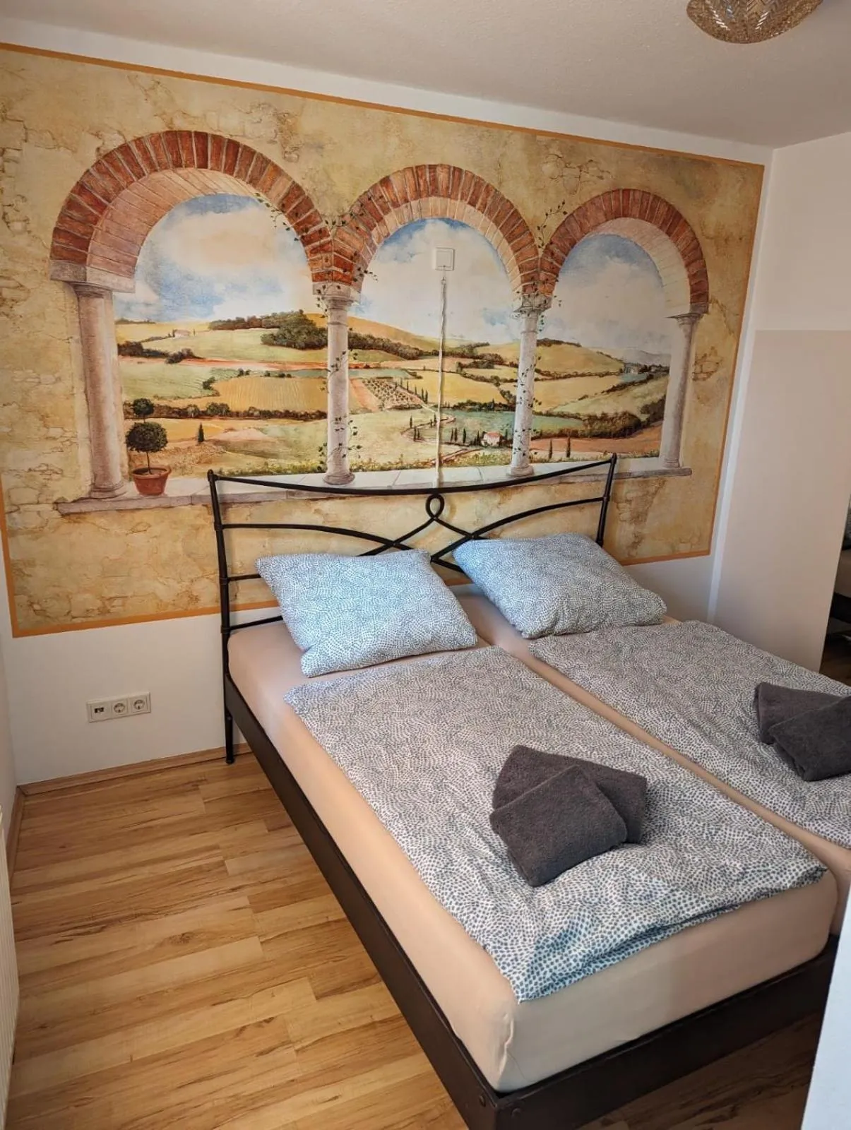 Bed in Traditionshotel Goldener Löwe