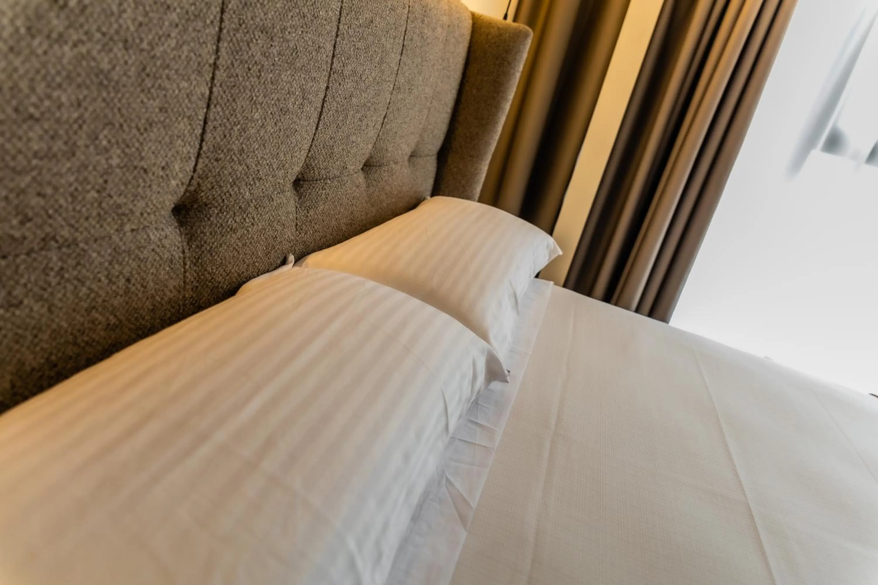 Bed in HOTEL CORONA DE PADRÓN