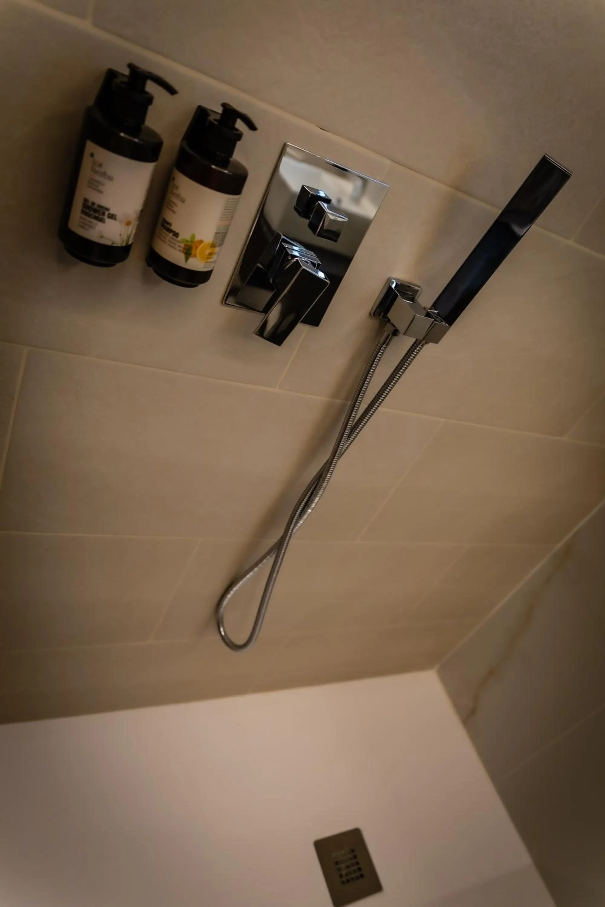 Shower in HOTEL CORONA DE PADRÓN