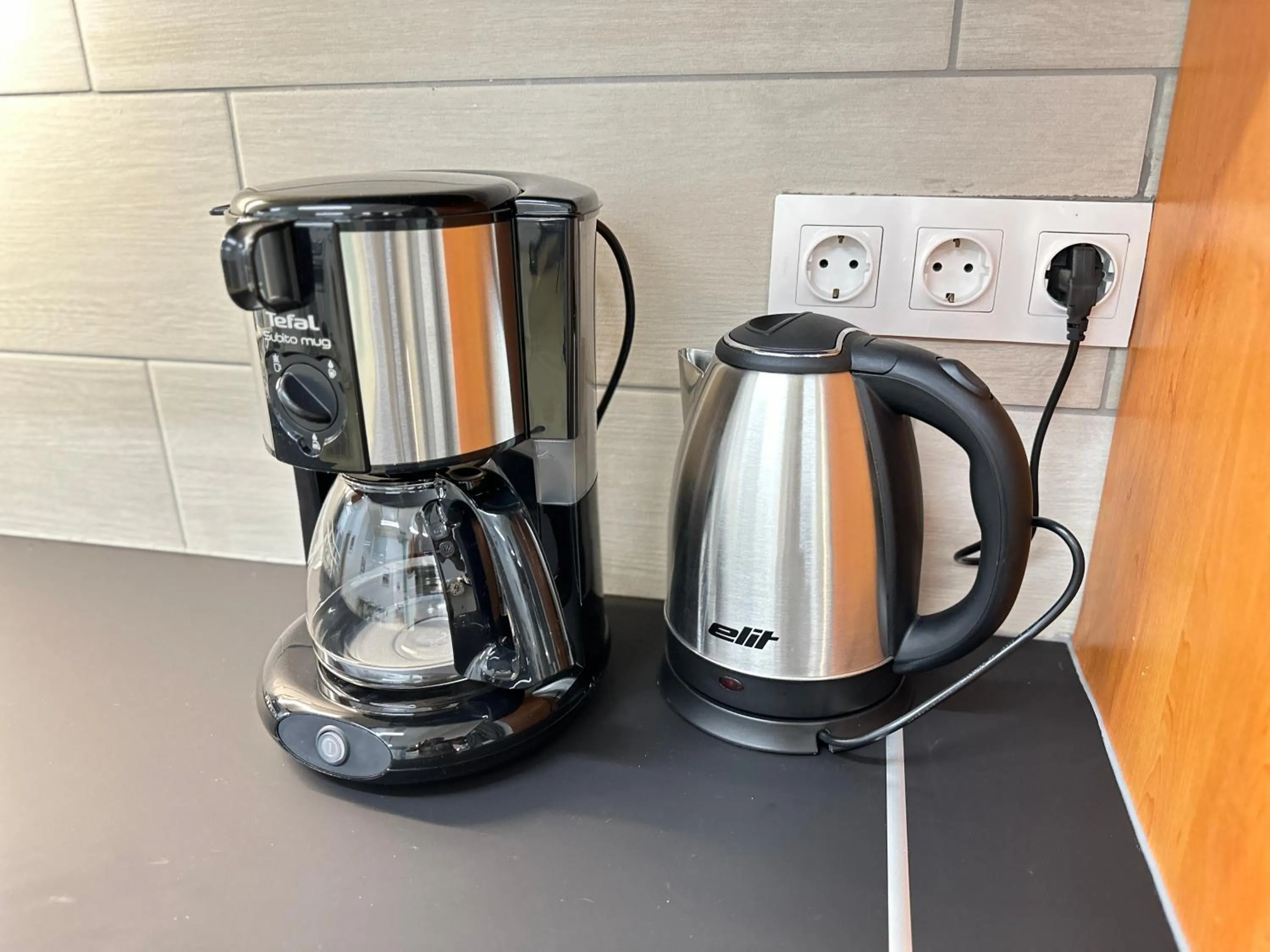 Coffee/tea facilities in Railway Ljubljana ROOMS