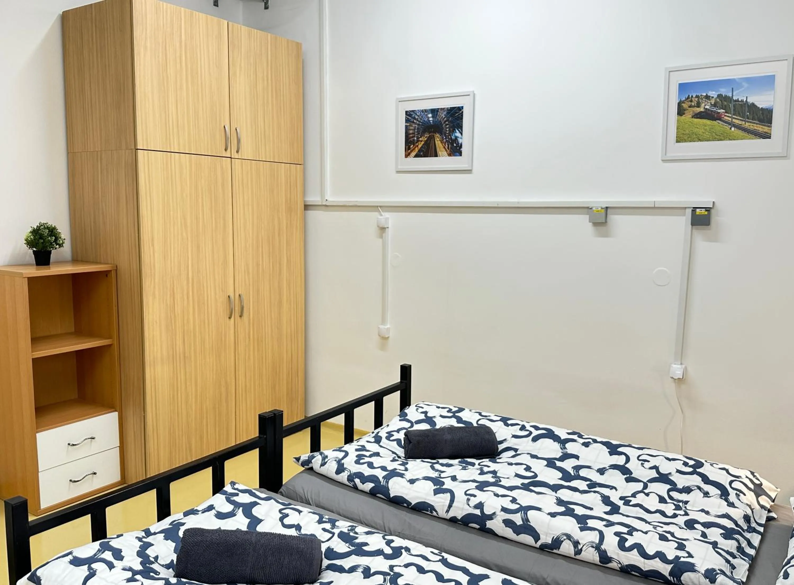 Bed in Railway Ljubljana ROOMS