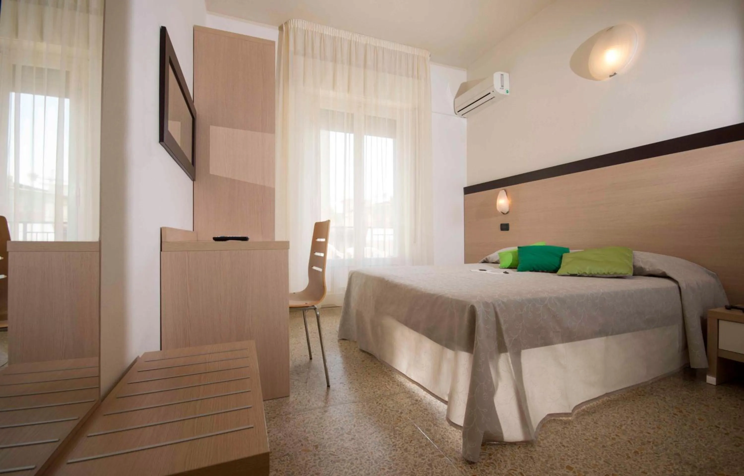 Photo of the whole room, Bed in Hotel Veliero